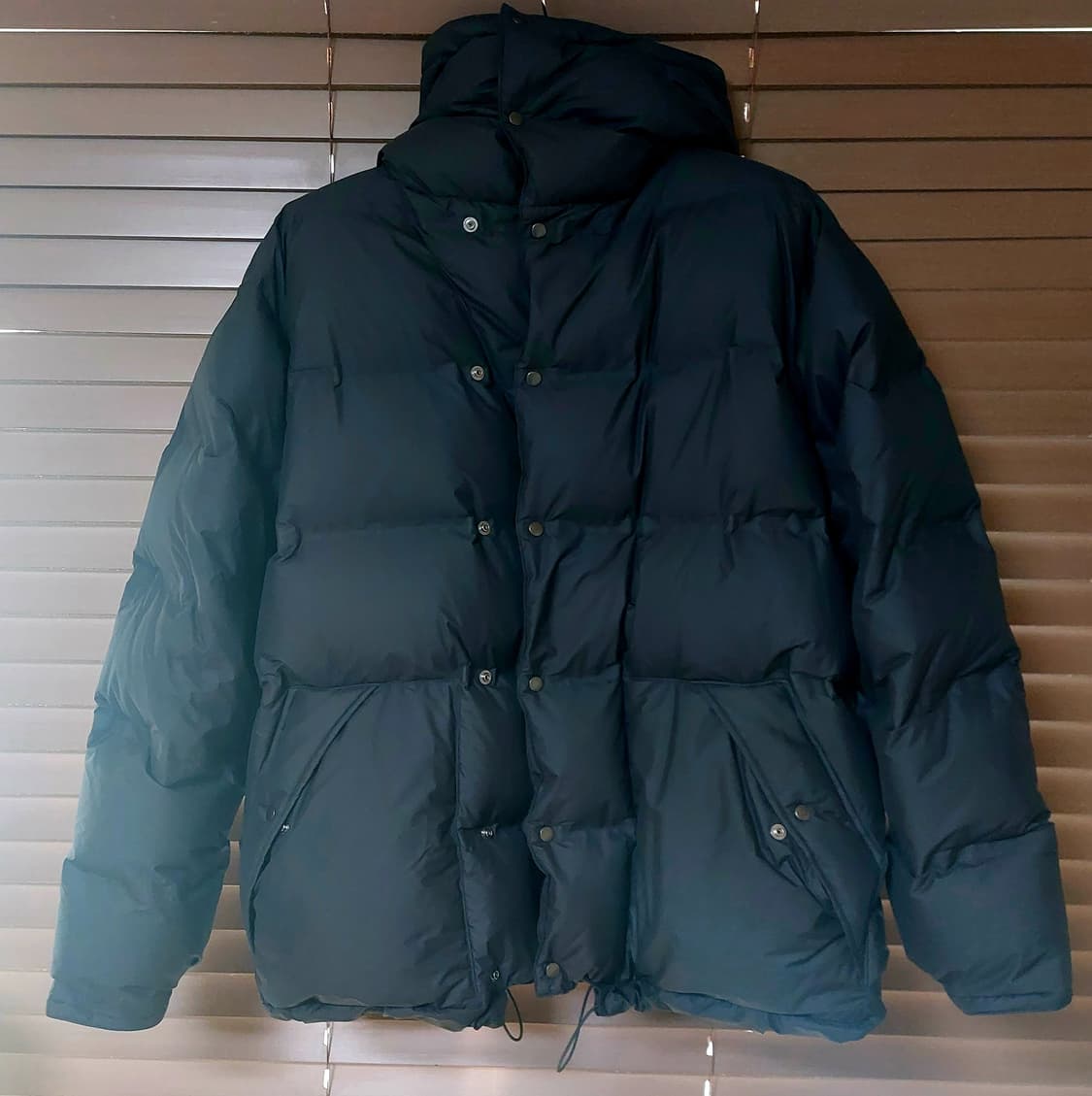 42) 캡틴선샤인x골드윈x바토너 익스페디션 다운 자켓 블랙 상품이미지9