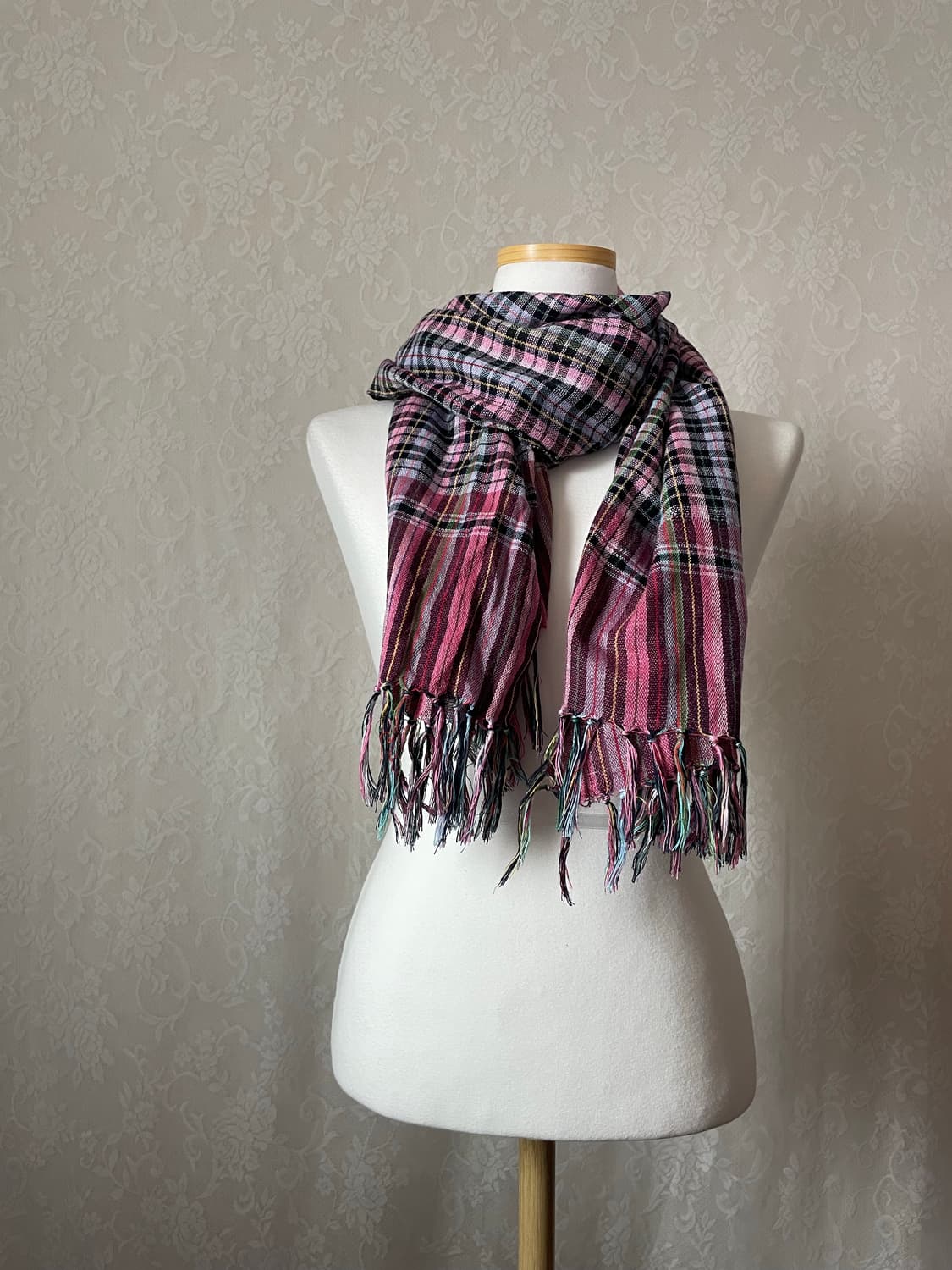 핑크 체크 머플러 / 키치 Y2K 감성 포인트 스카프 상품이미지1