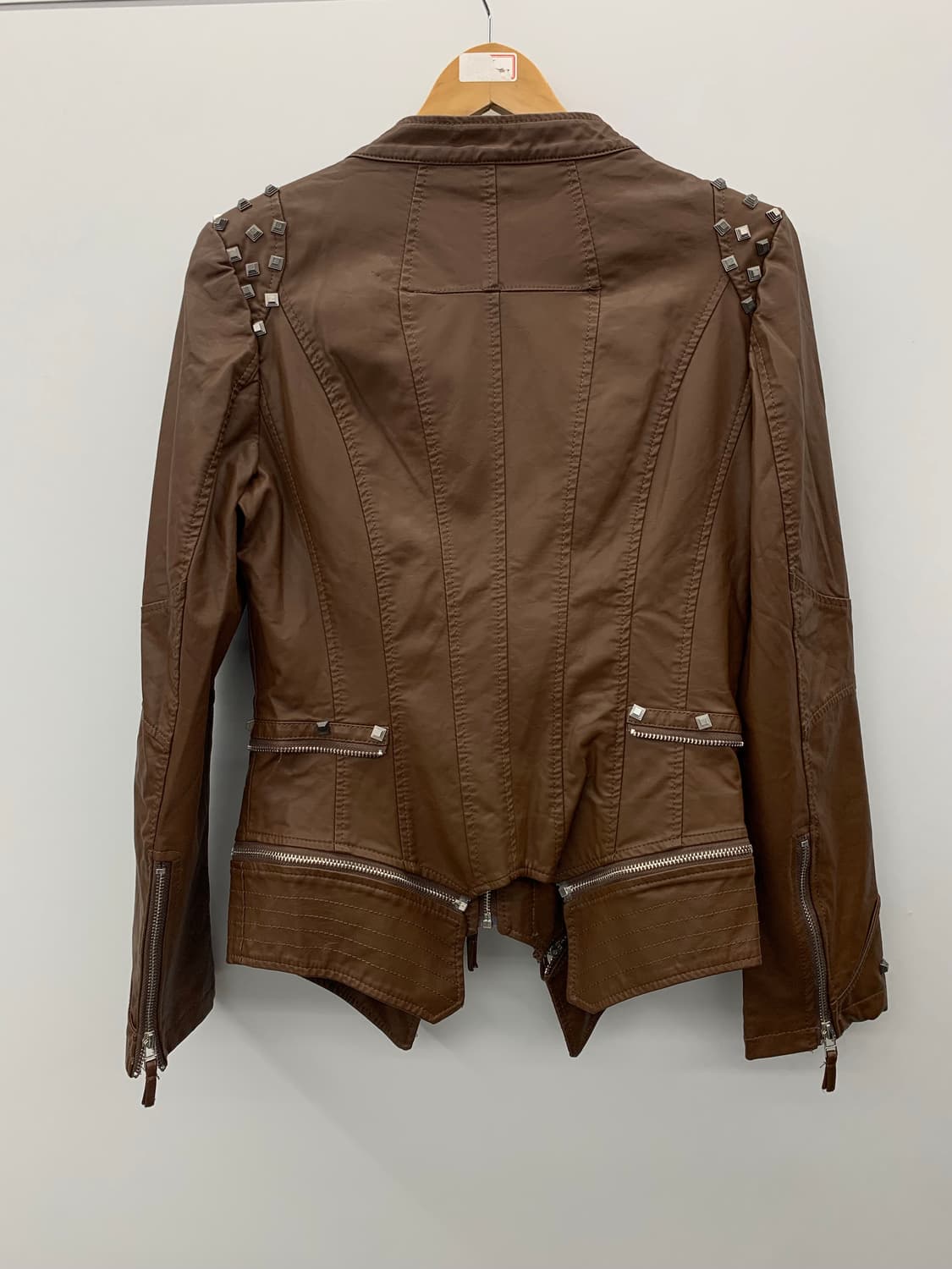 브라운 레쟈 절개 커팅 라이더 자켓 상품이미지5