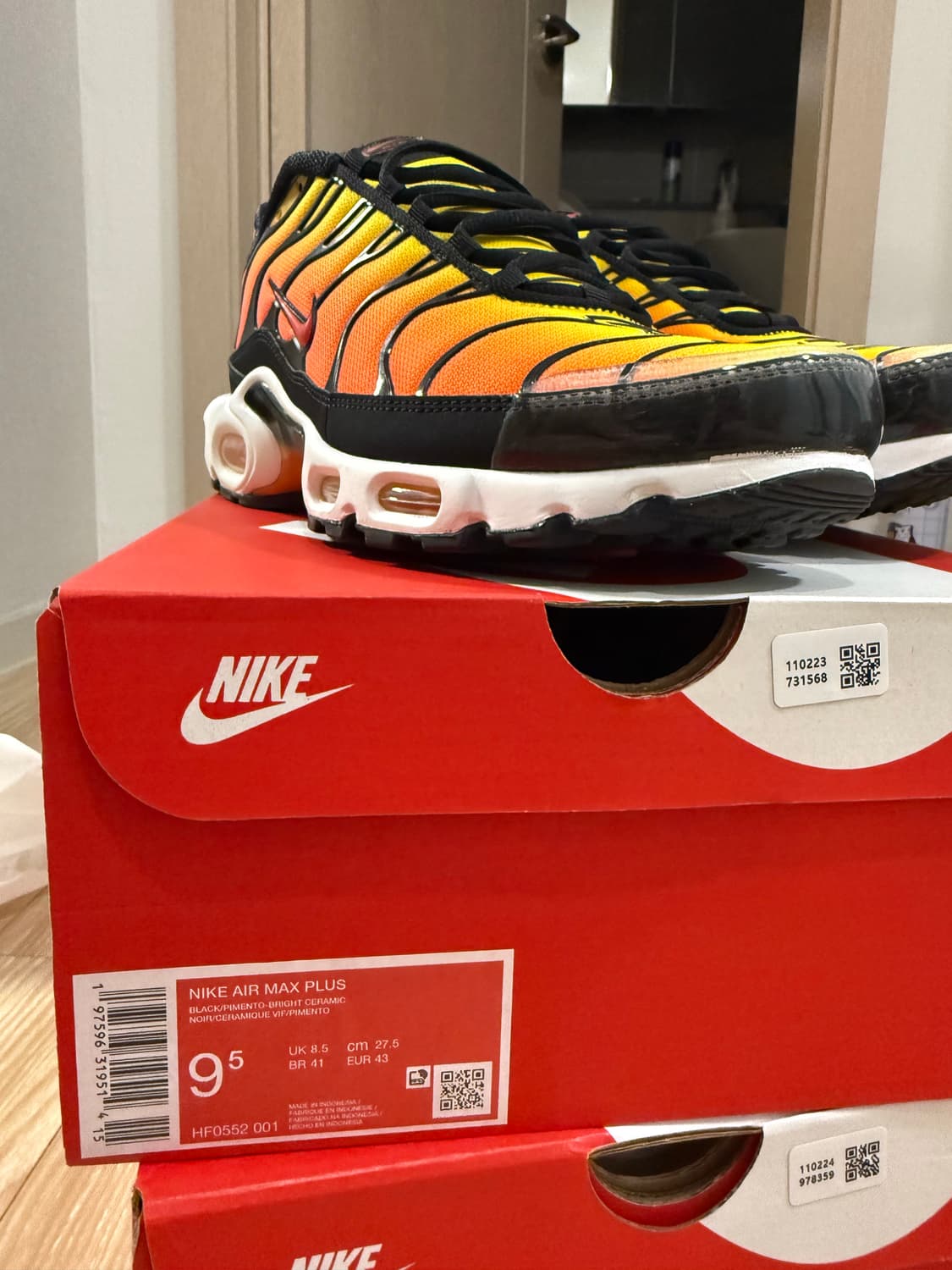 나이키 에어맥스 플러스 275 상품이미지3