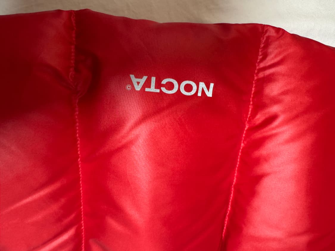 녹타 선셋 푸퍼 패딩 레드 XL사이즈 팝니다 상품이미지2