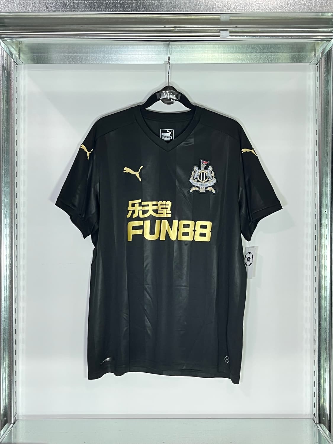 푸마 17-18 뉴캐슬 유나이티드 FC 써드 상품이미지1