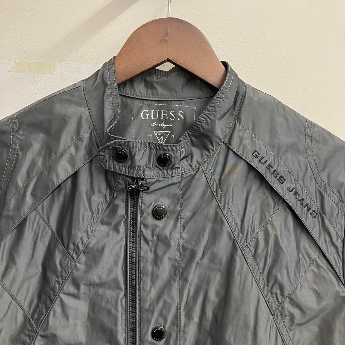 N249 게스 디테일절개 나일론 바이커 자켓 상품이미지2