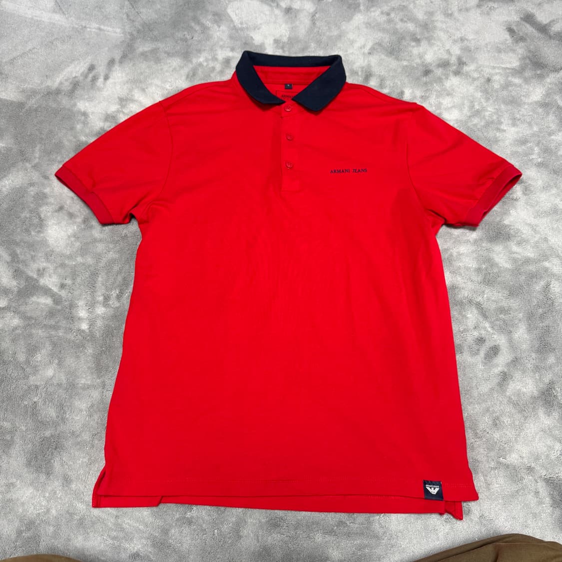 알마니진스 레드 카라 셔츠 상품이미지1