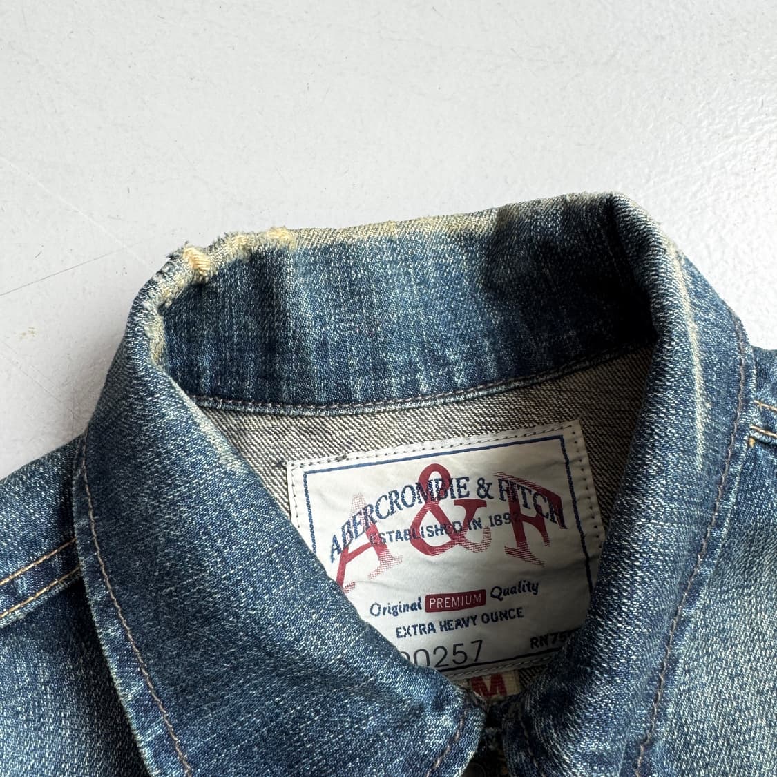 아베크롬비 Y2K 워싱 빈티지 트러커 데님자켓 상품이미지8