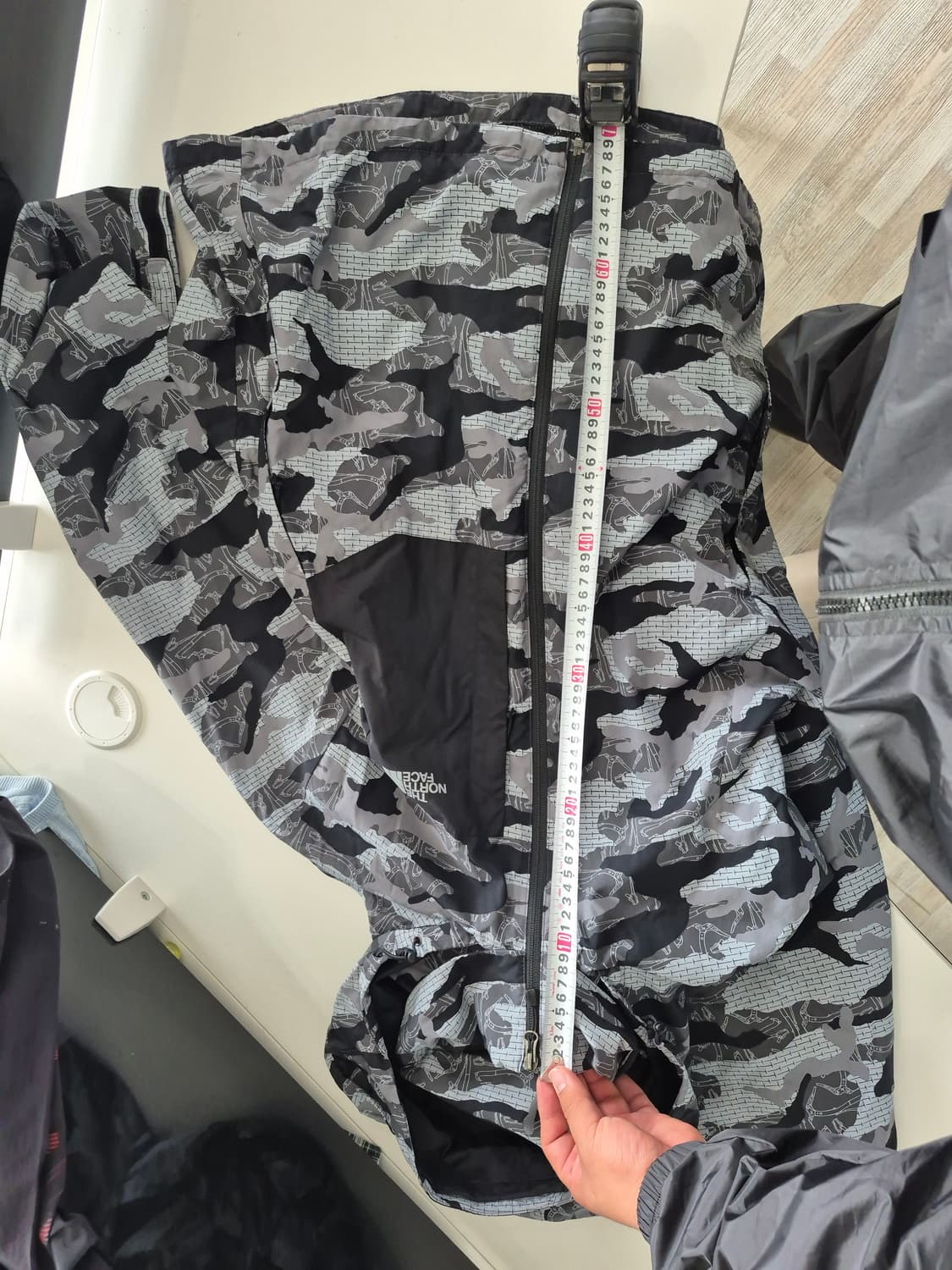 노스페이스 카모 바람막이 XL 상품이미지10