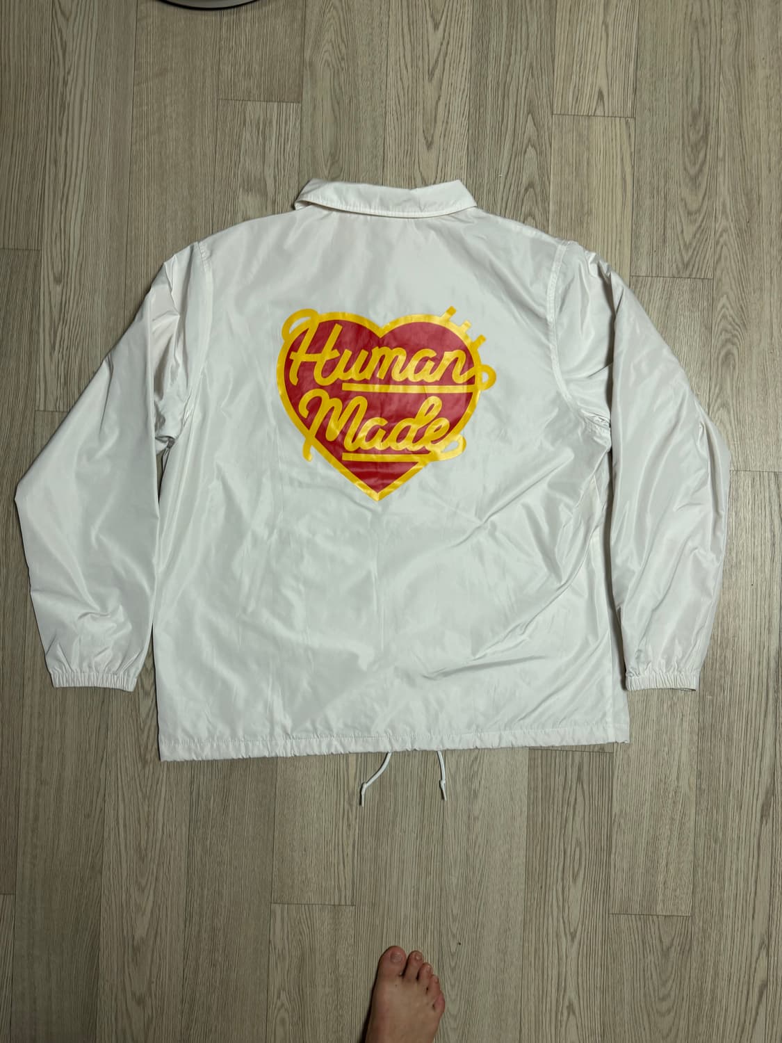 휴먼메이드 코치자켓 화이트 레드  상품이미지3