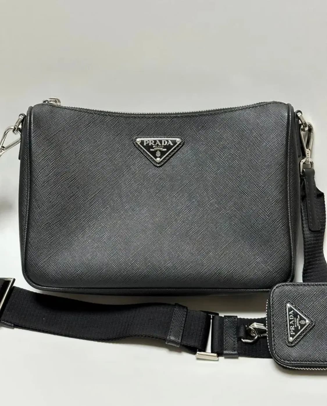 프라다 사피아노 삼각로고 크로스백(2VH113) 상품이미지3