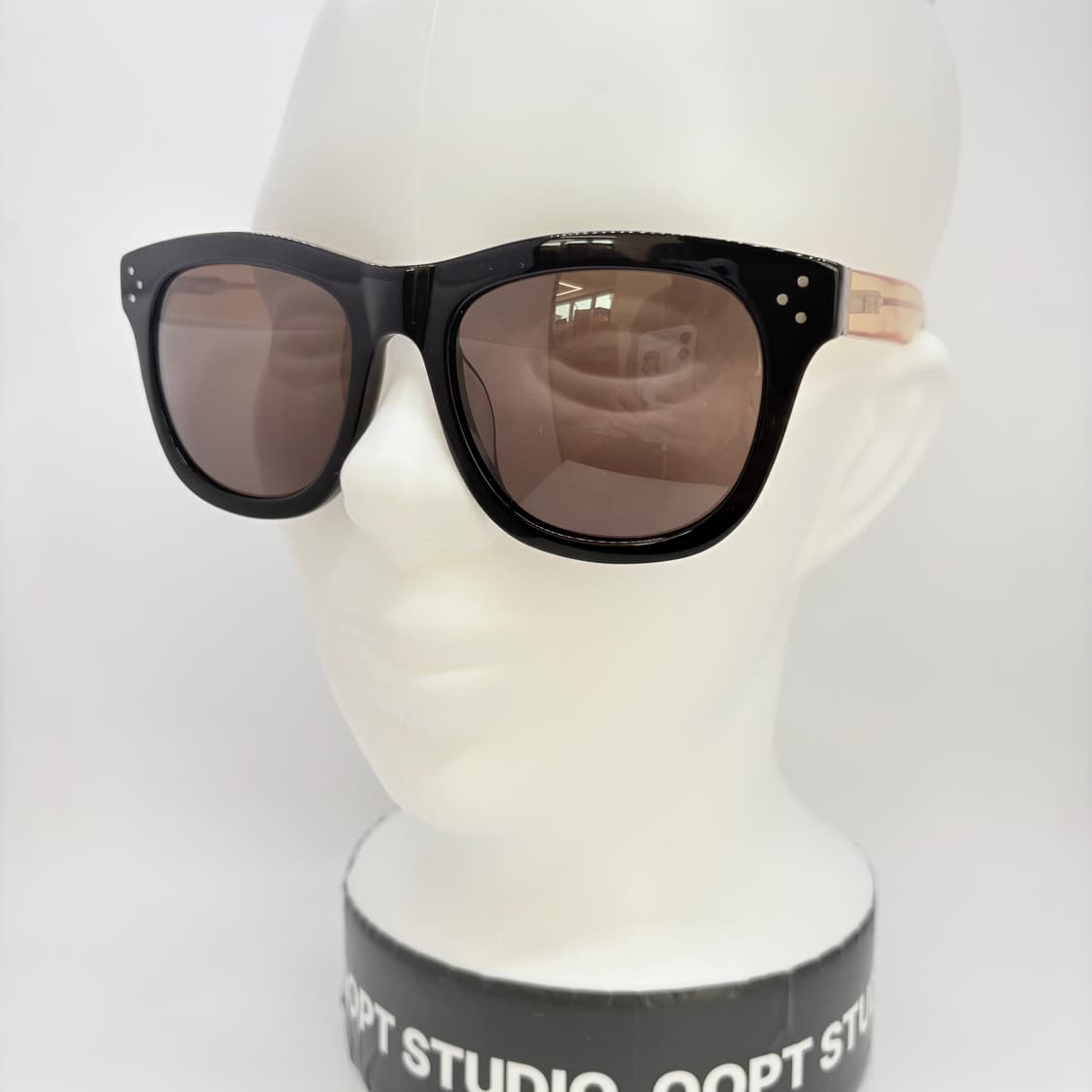 ANNASUI 안나수이 블랙 선글라스 (정품케이스 증정) 상품이미지6