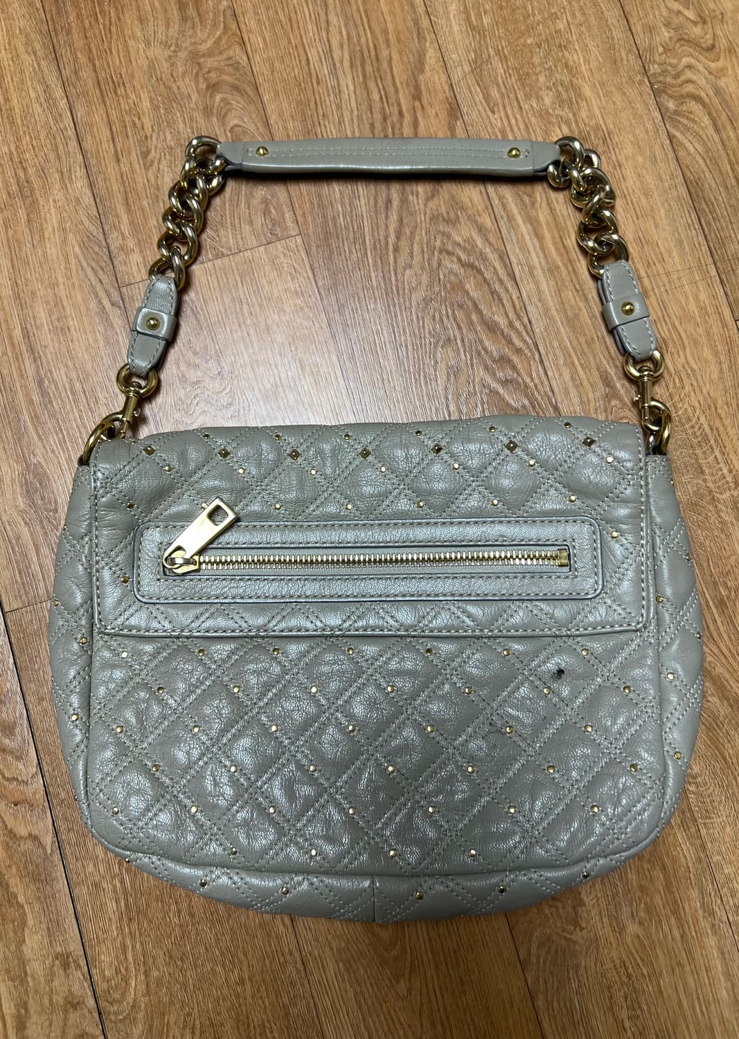 마크제이콥스 퀼팅 스터드 체인 숄더백 상품이미지2