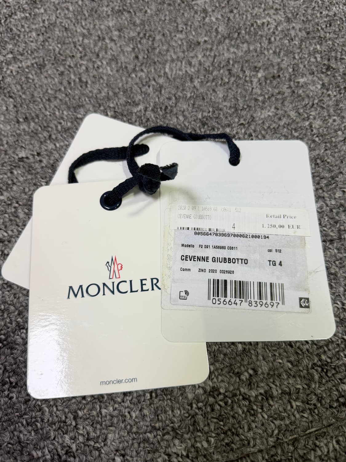 몽클레어 CEVENNE 패딩 4사이즈 상품이미지9