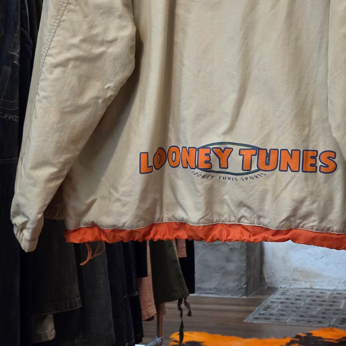 JPN 루니툰즈 실베스터 베이지 아노락 후드 상품이미지7