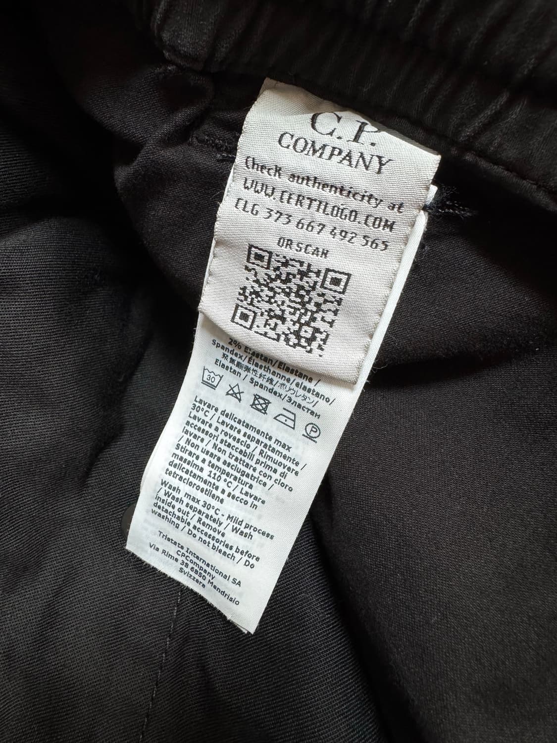 [48]CP 컴퍼니 렌즈 디테일 카고 코튼 팬츠 상품이미지6