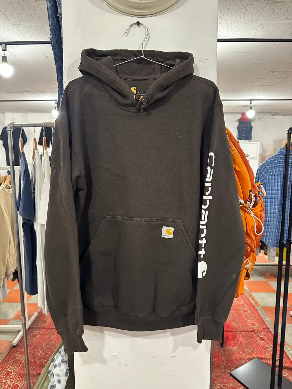 칼하트 후드티 상품이미지1