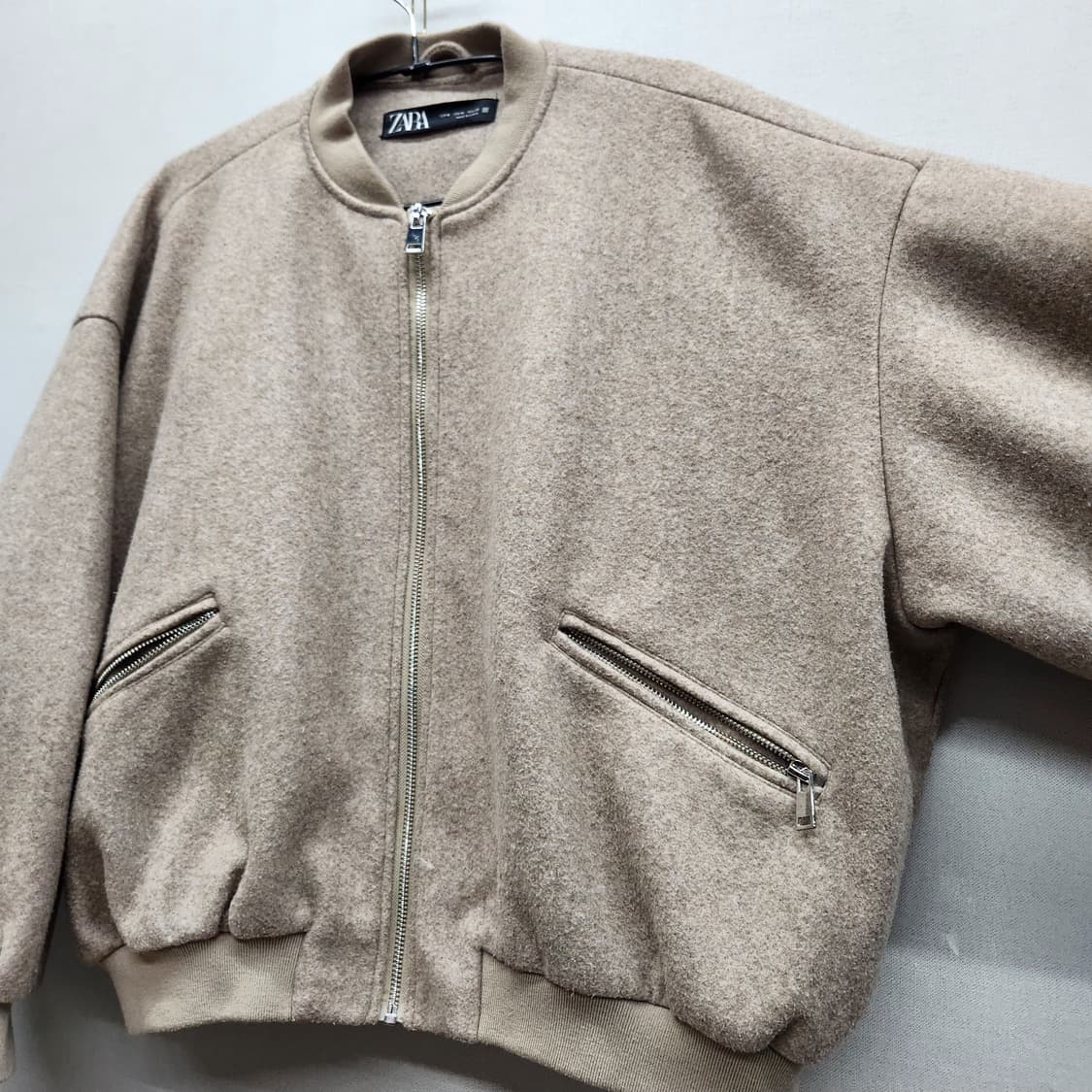 자라 Zara 베이지 플러시 봄버 자켓 M(3XL) 상품이미지3