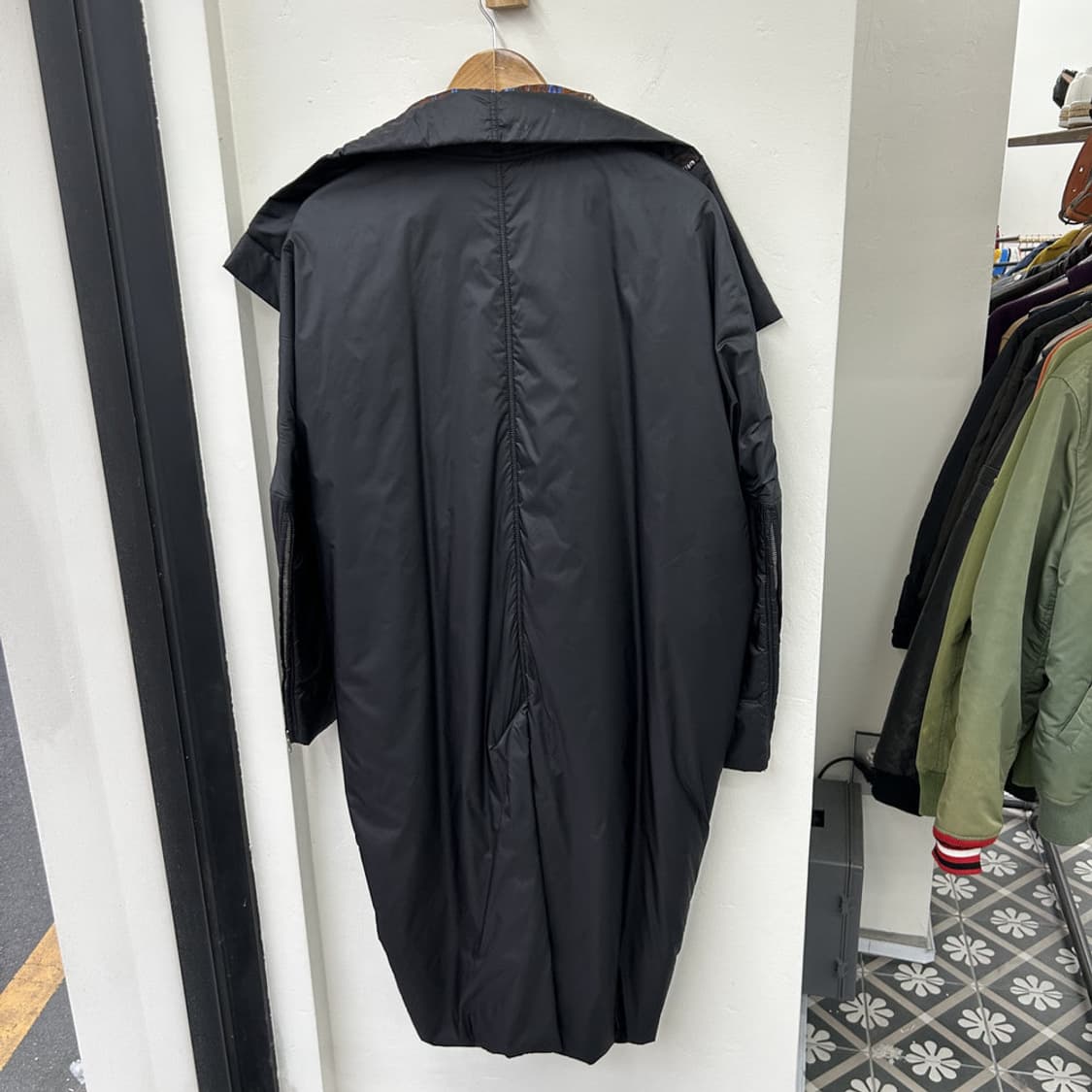 16395 - 20F/W 릭오웬스 오버사이즈 패디드 코트 상품이미지6
