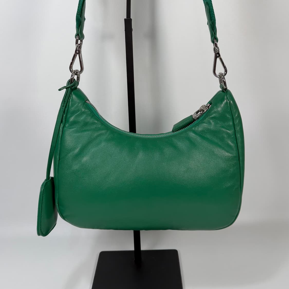 프라다 패딩 나파 레더 리에디션 2005 숄더백 상품이미지3