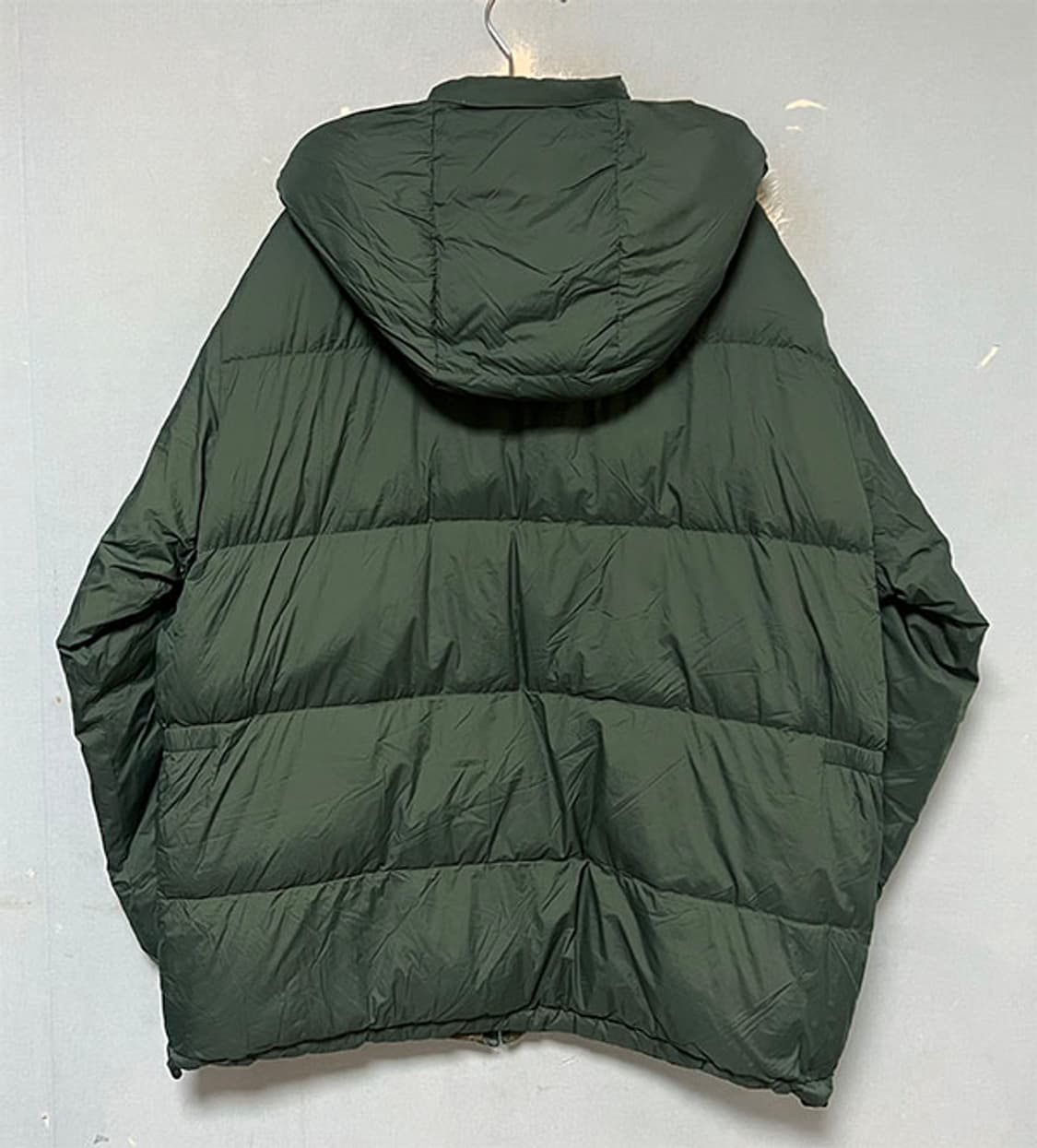 유니클로 jw앤더슨 남자 다운패딩 캐주얼 XL 105 상품이미지2