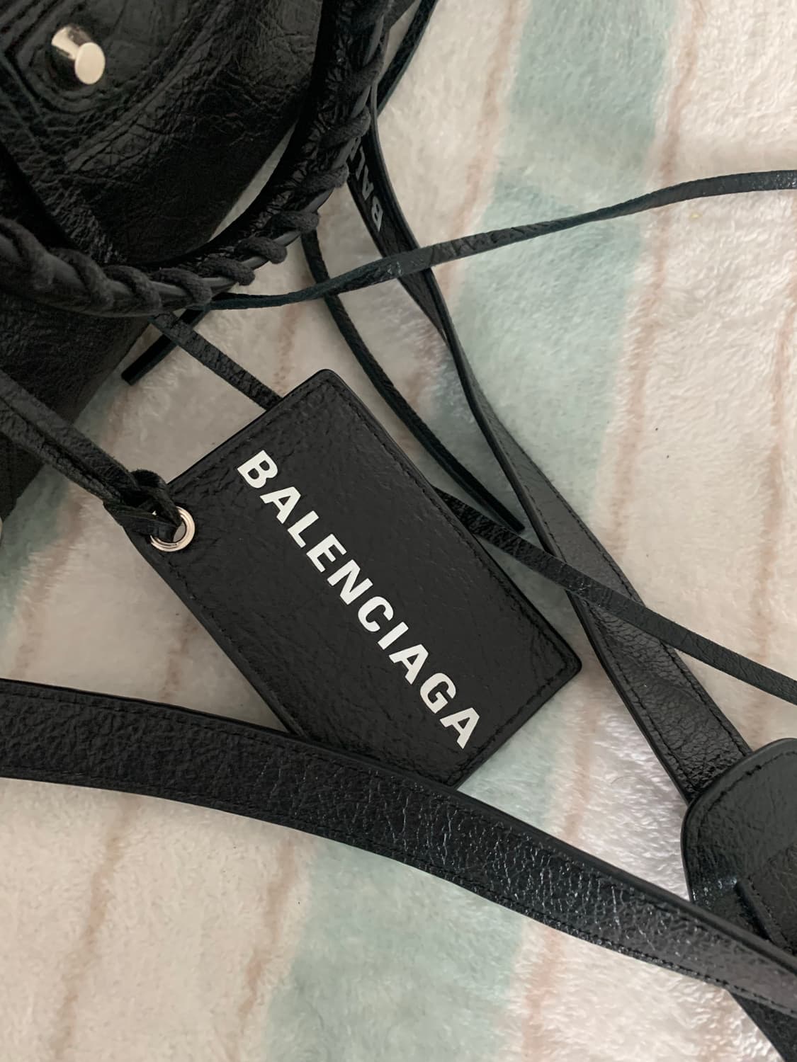 발렌시아가 스몰 모터백 시티백 레터링 블랙 은장 상품이미지6