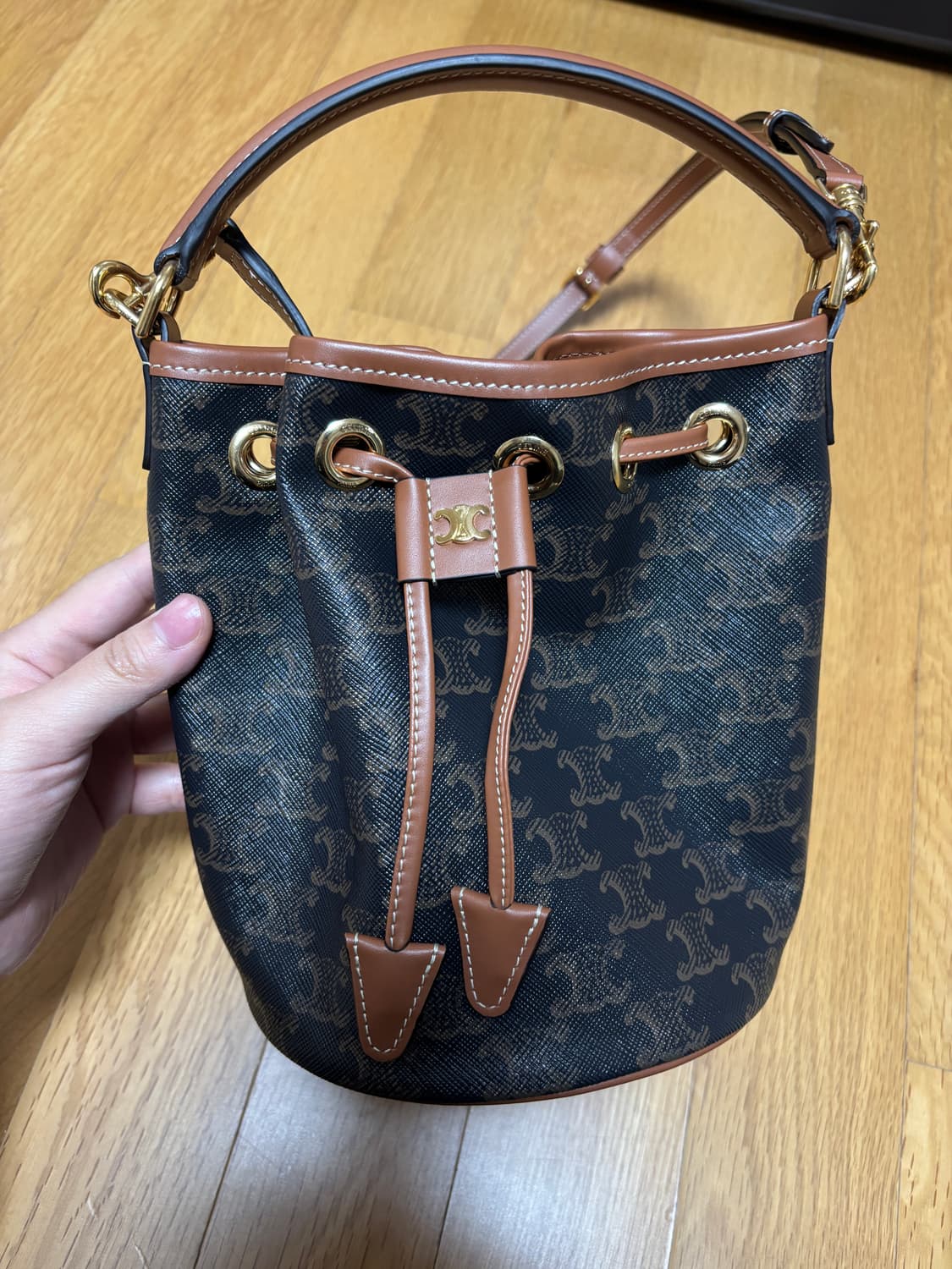 셀린느 틴클라라백 /트리옴프 캔버스&커프스킨 상품이미지5