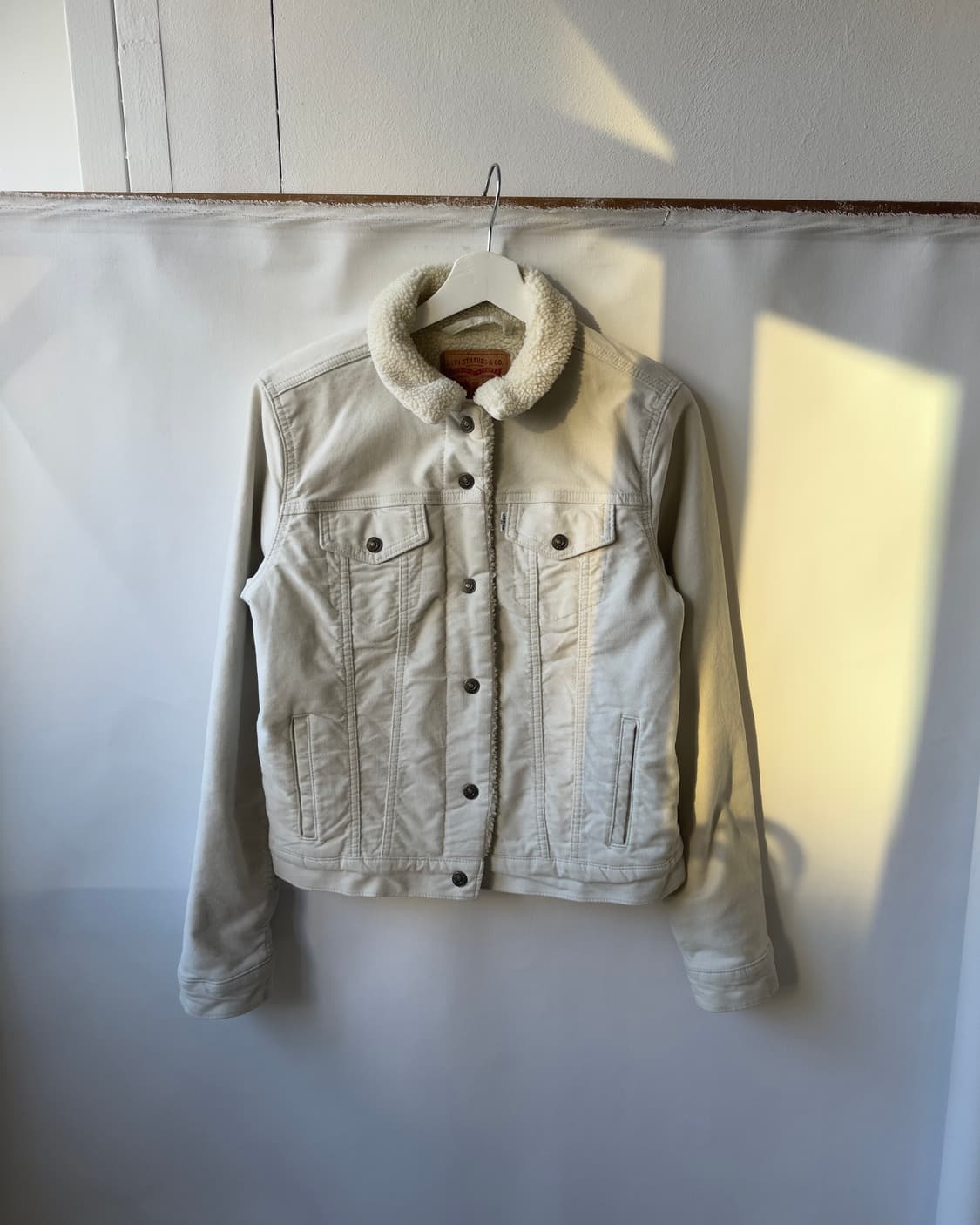 [Levi’s] Sherpa Trucker Jacket 상품이미지2
