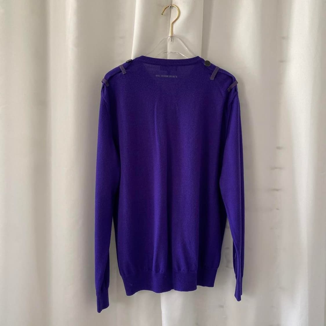 버버리 런던 메리노울 브이넥 니트 M, 100 상품이미지6