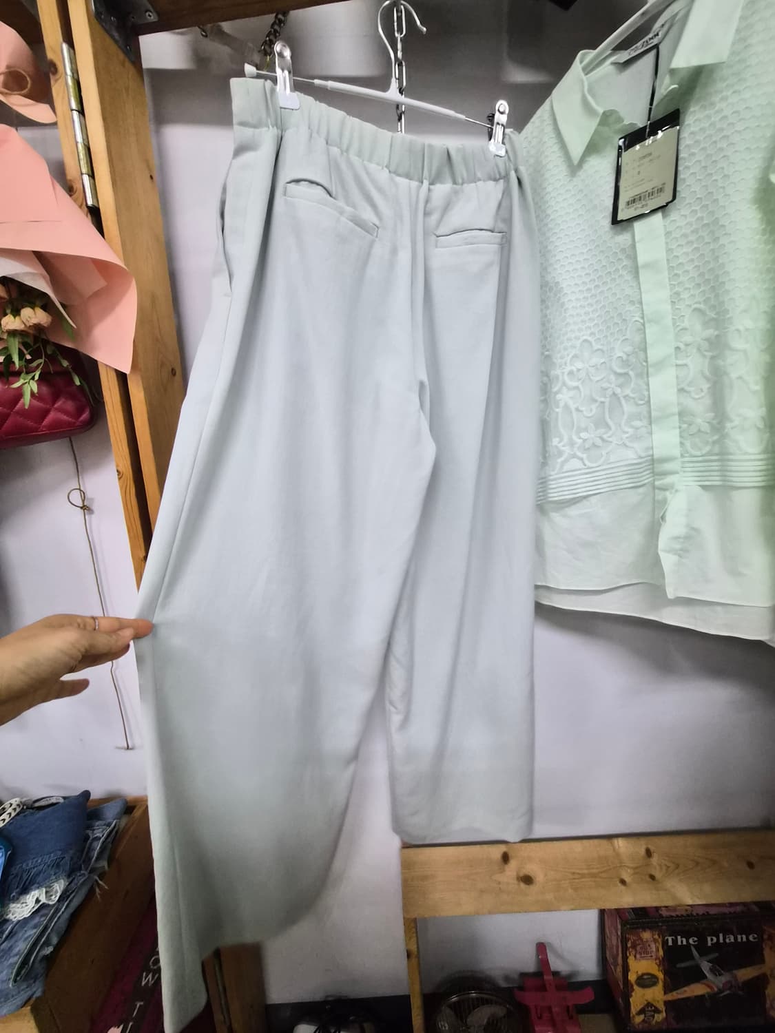 새옷)주크 민트 레이스 블라우스. 샤틴 밀크민트 와이드팬츠 상품이미지9