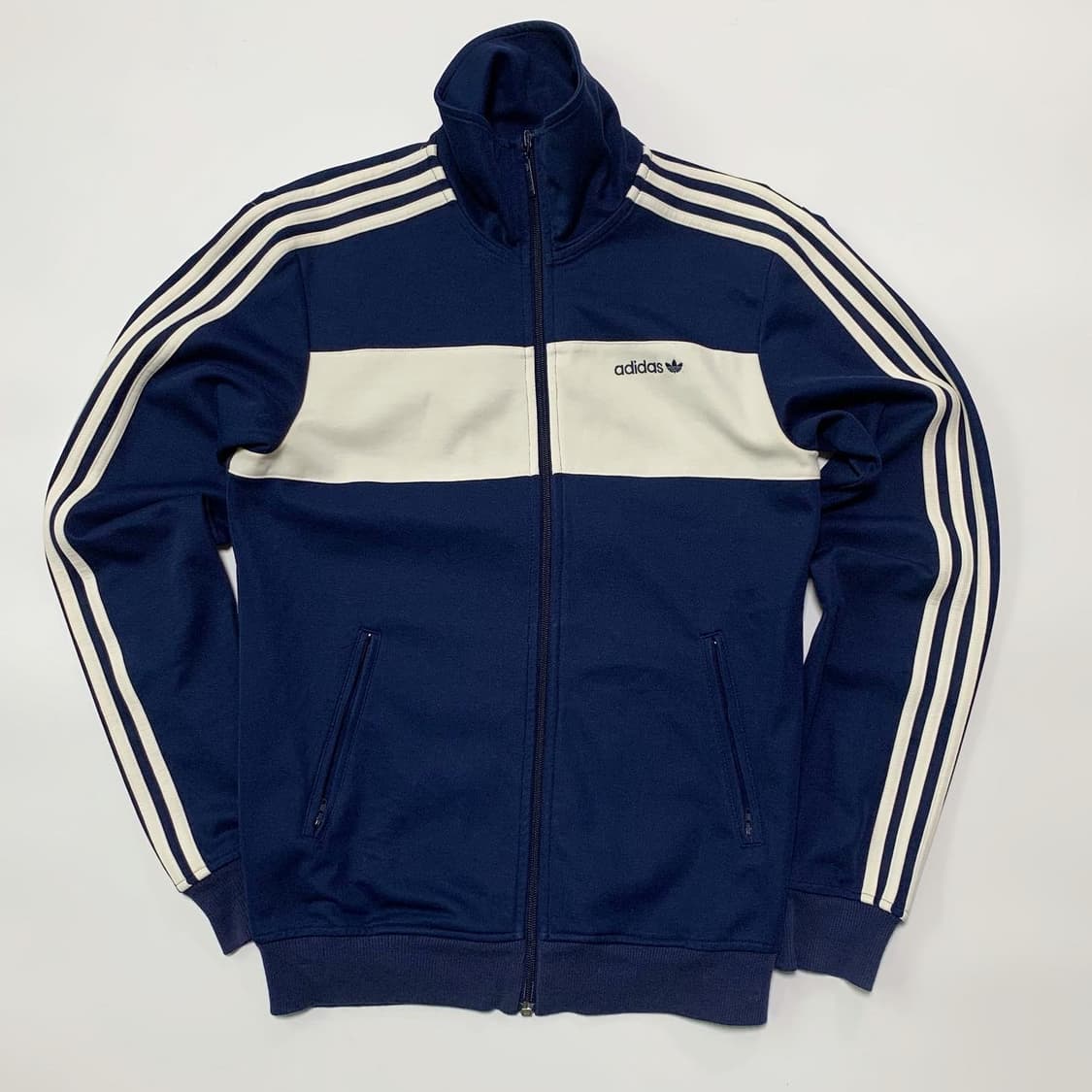 아디다스 사이드라인 트랙탑 상품이미지1