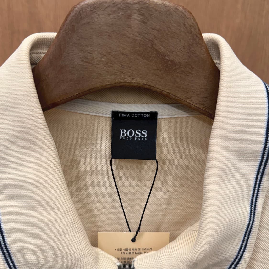 휴고 보스 반팔 카라 티셔츠 하프 집업 로고 자수 디테일 레귤러핏 베이지 상품이미지7