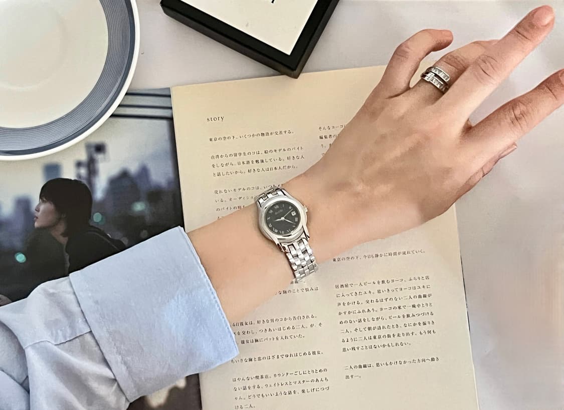 GUCCI  블랙 다이얼 라운드 구찌 시계 상품이미지10