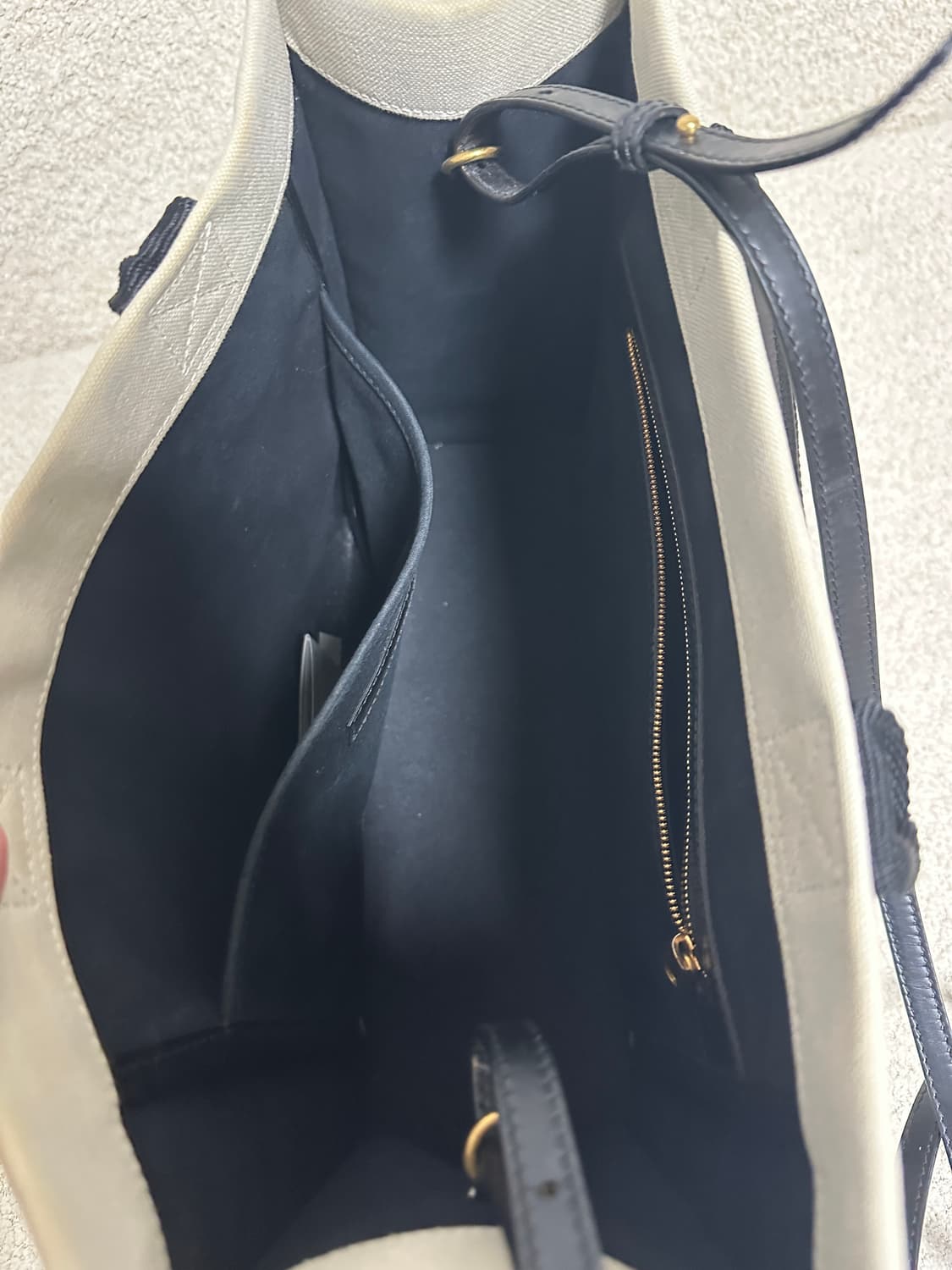 발렌시아가 캔버스 토트백 라지사이즈 판매합니다 상품이미지6