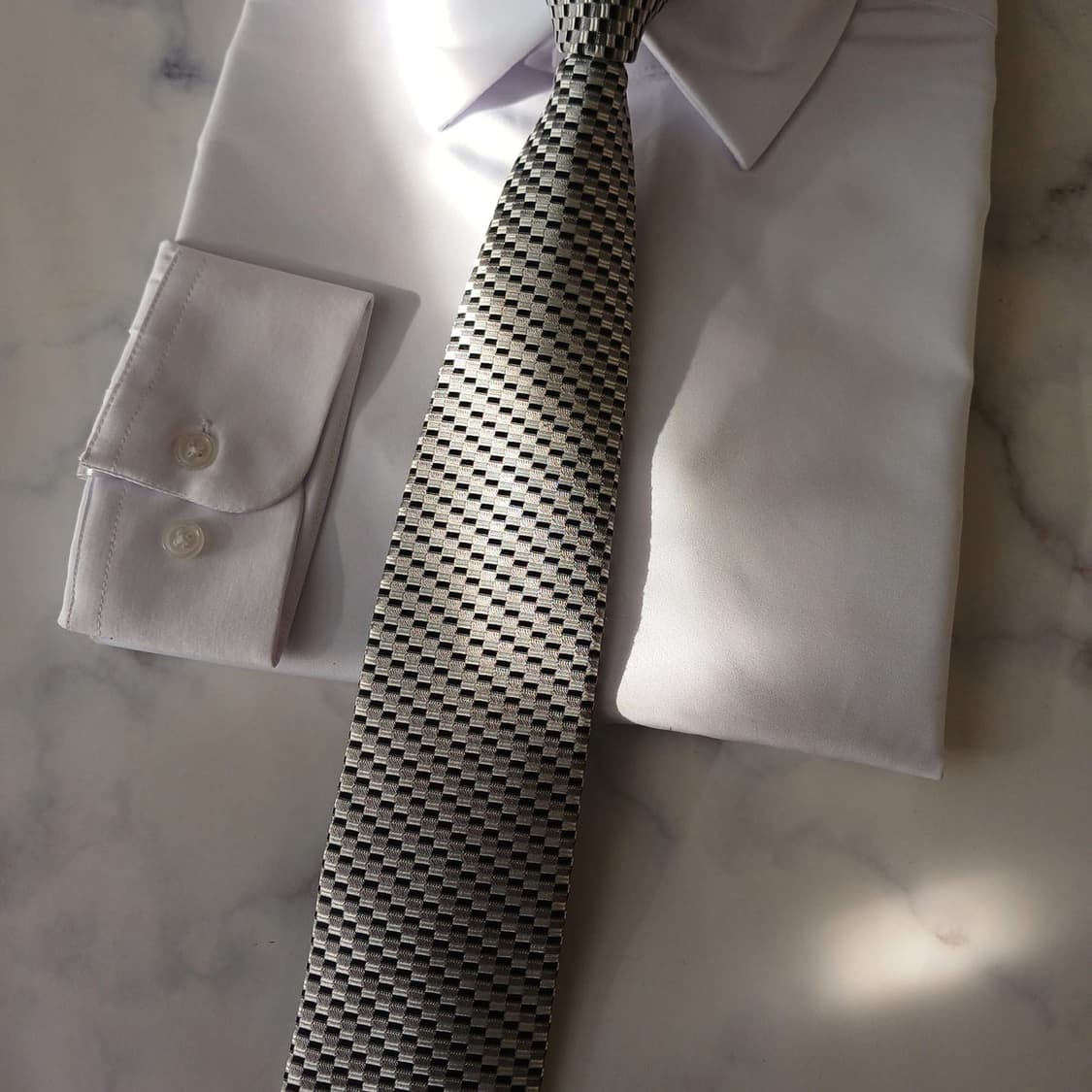 닥스 실크 혼방 블랙 체크 텍스처 슬림 넥타이 8cm A등급 A19537 상품이미지5