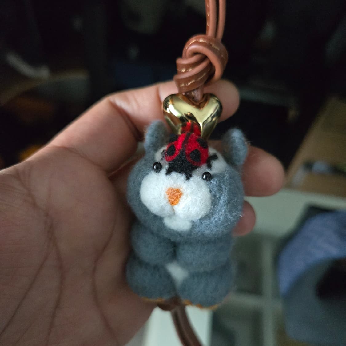 ​[정품] 로에베(LOEWE) 펠트 & 카프스킨 햄스터 키링 - 그레이블 상품이미지1