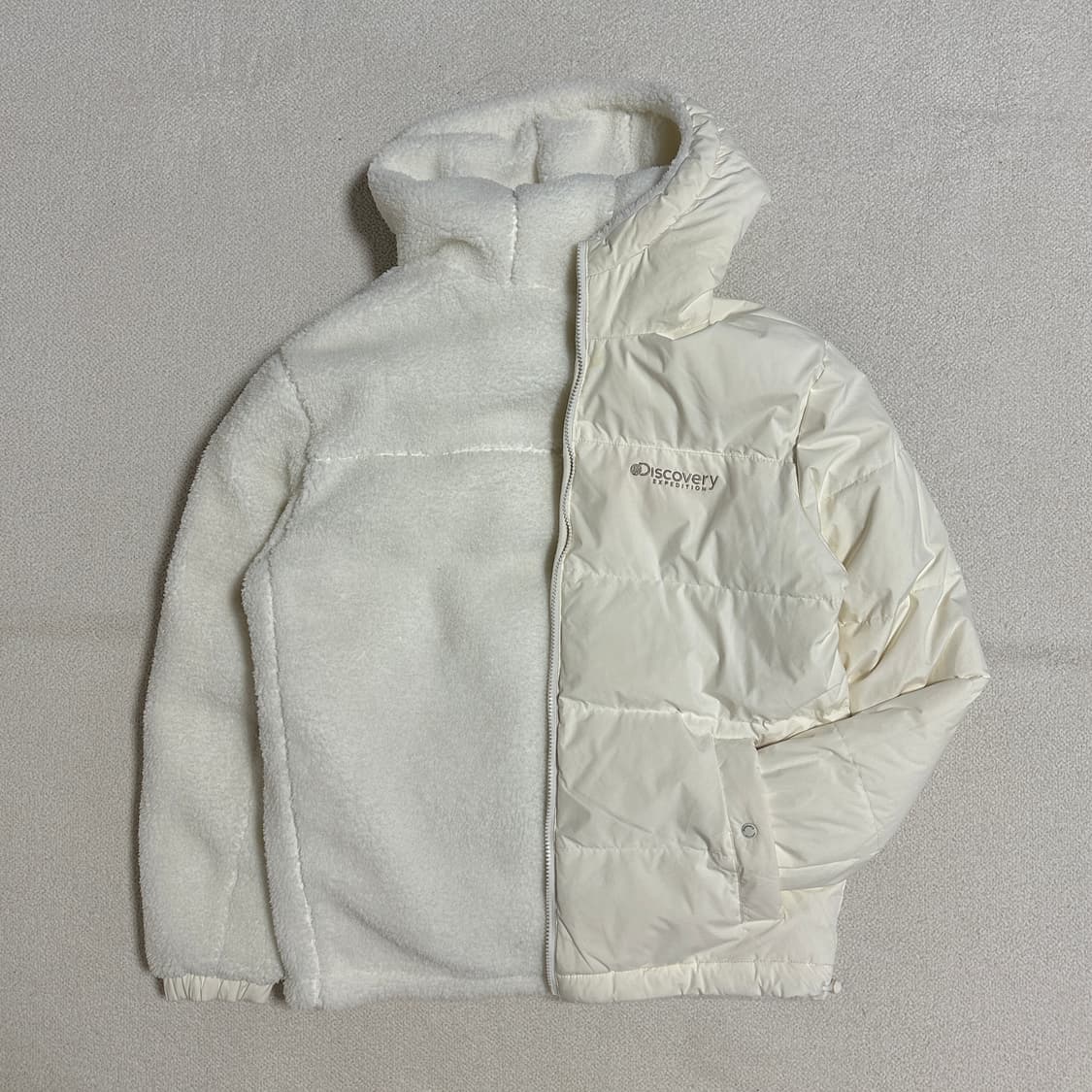 디스커버리 익스페디션 케이드 후드 리버시블 RDS 구스다운 숏패딩 상품이미지1