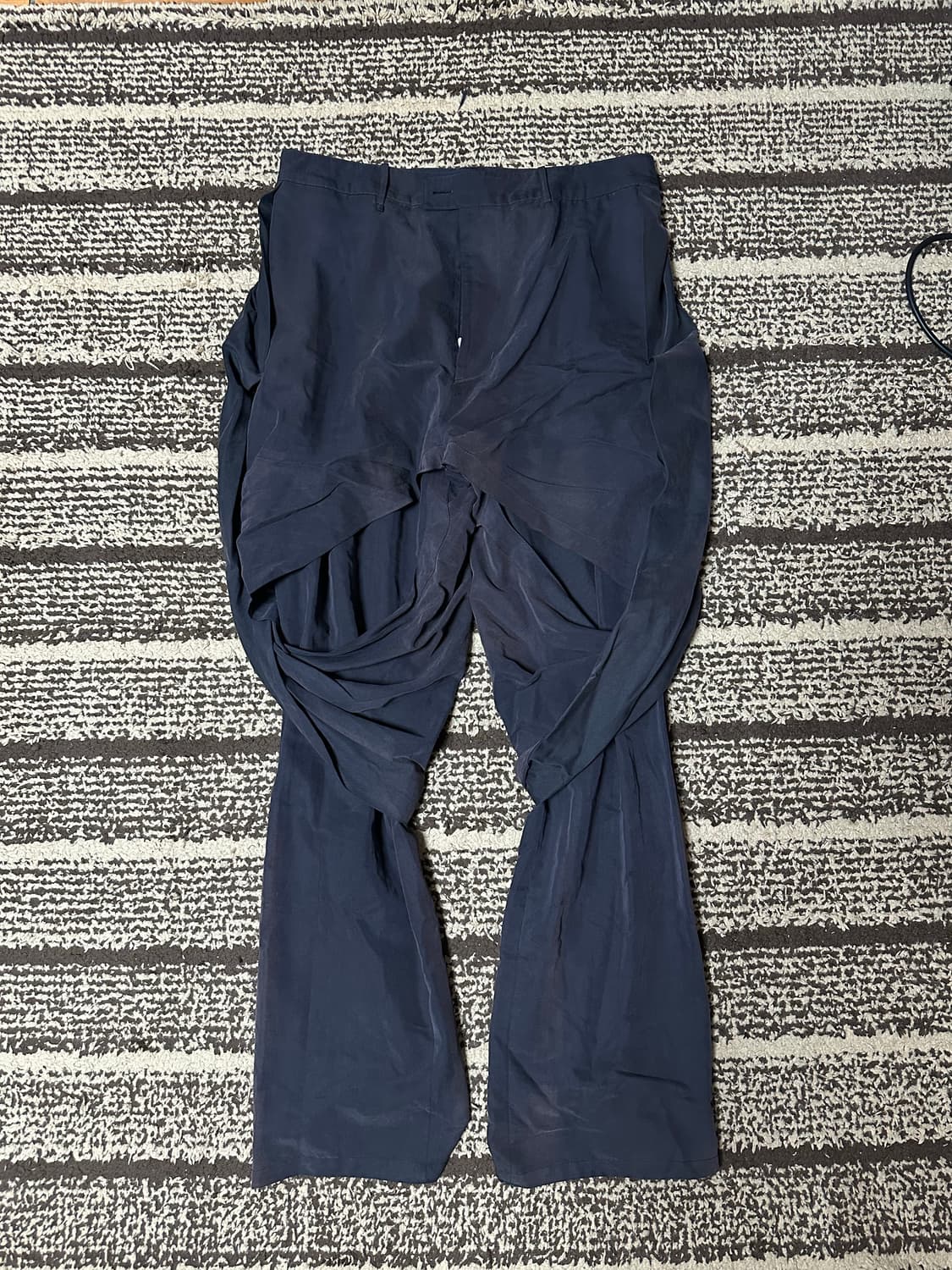 [L] jiyongkim 드레이프 팬츠 22aw 상품이미지3