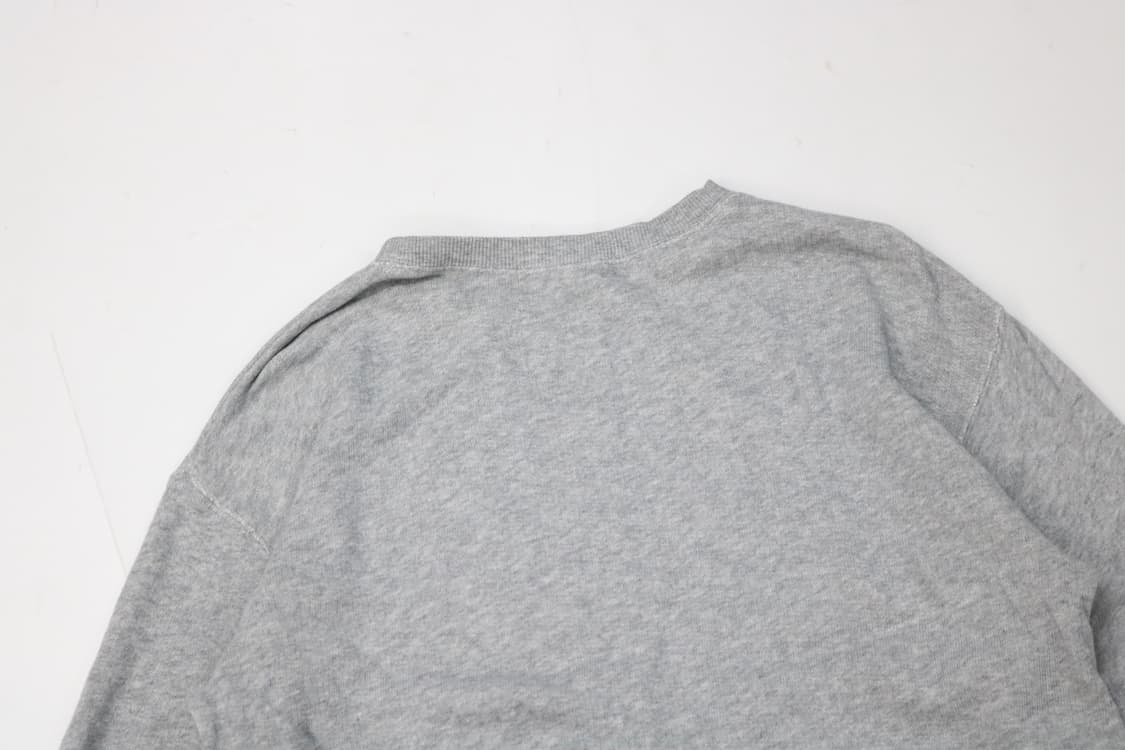 프릭스스토어 빈티지 스누피 크랙 프린팅 맨투맨 상품이미지6