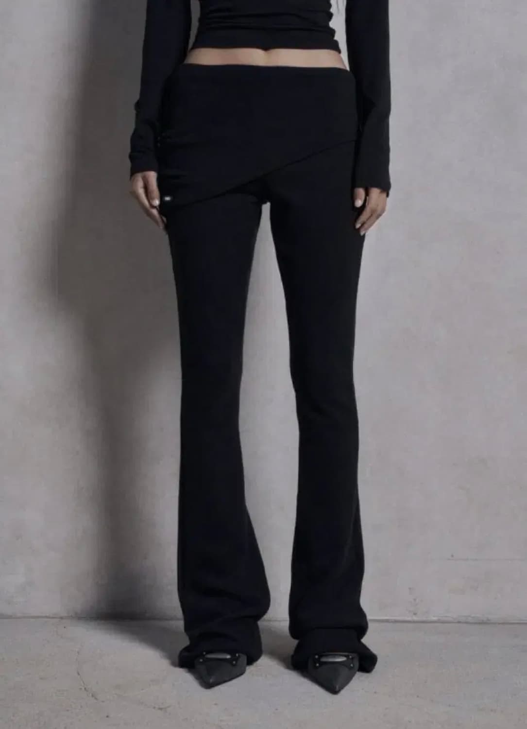 보헤미안 서울 베이직 폴디드 부츠컷 팬츠 블랙 상품이미지2