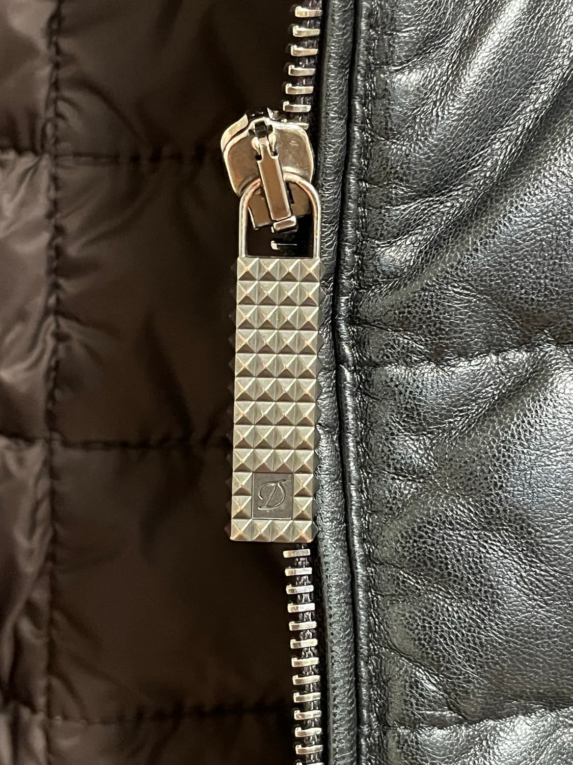 듀퐁 레더 경량패딩 상품이미지2