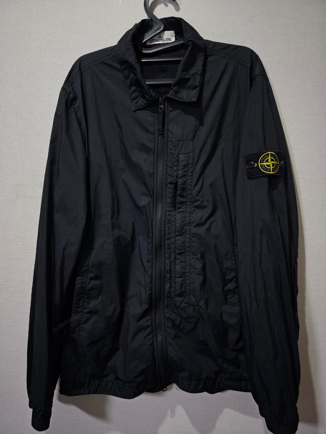 정품 스톤아일랜드 크링클랩스 바람막이 오버셔츠 95 / M 상품이미지1