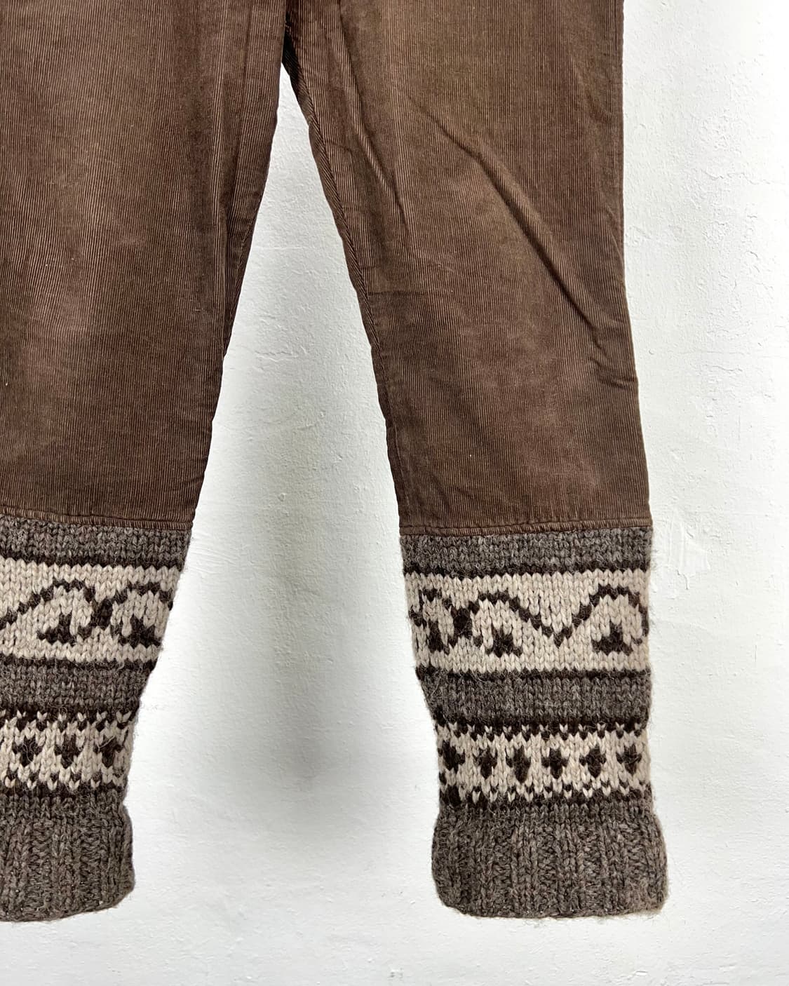 네펜데스 브라운 코듀로이 P-30 카우찬 비죠 팬츠 상품이미지5