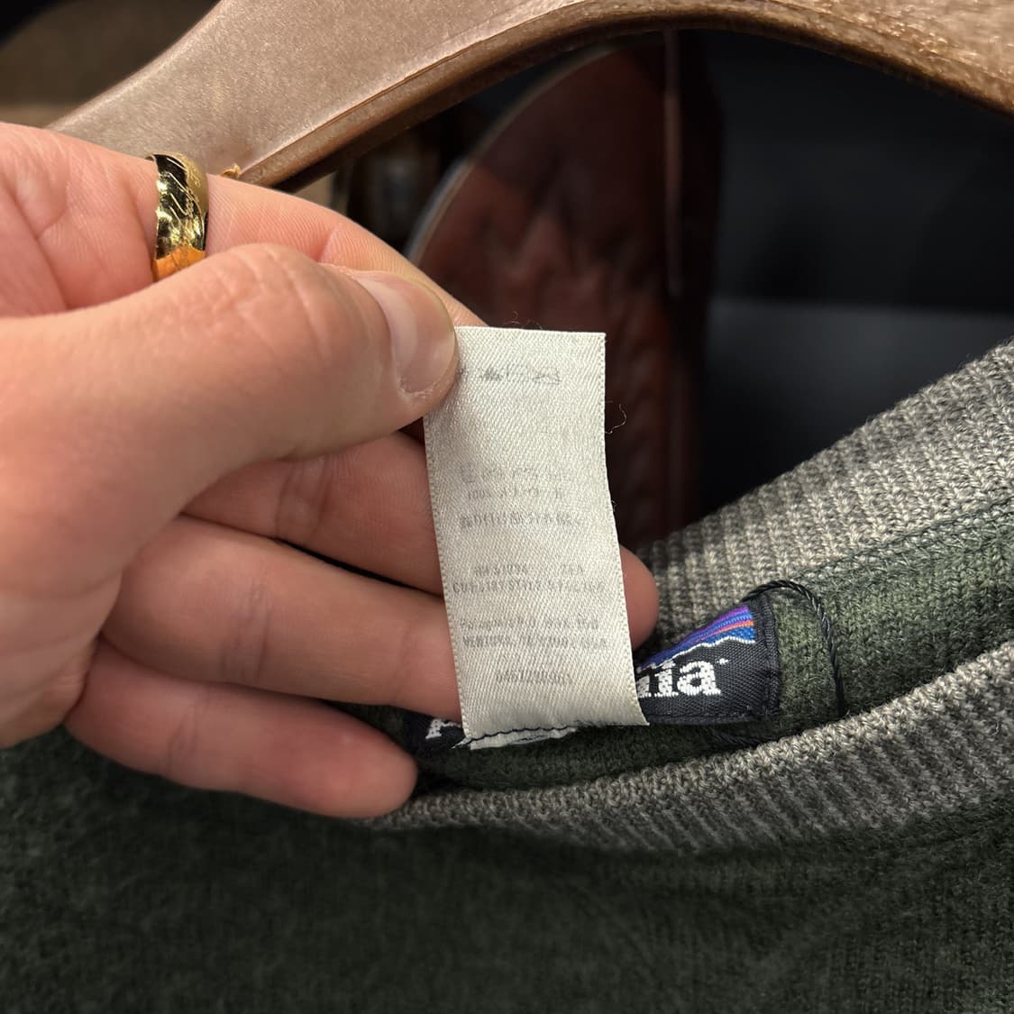 파타고니아 메리노울 코만도 니트 플리스 스웻셔츠 올리브 N885 상품이미지9