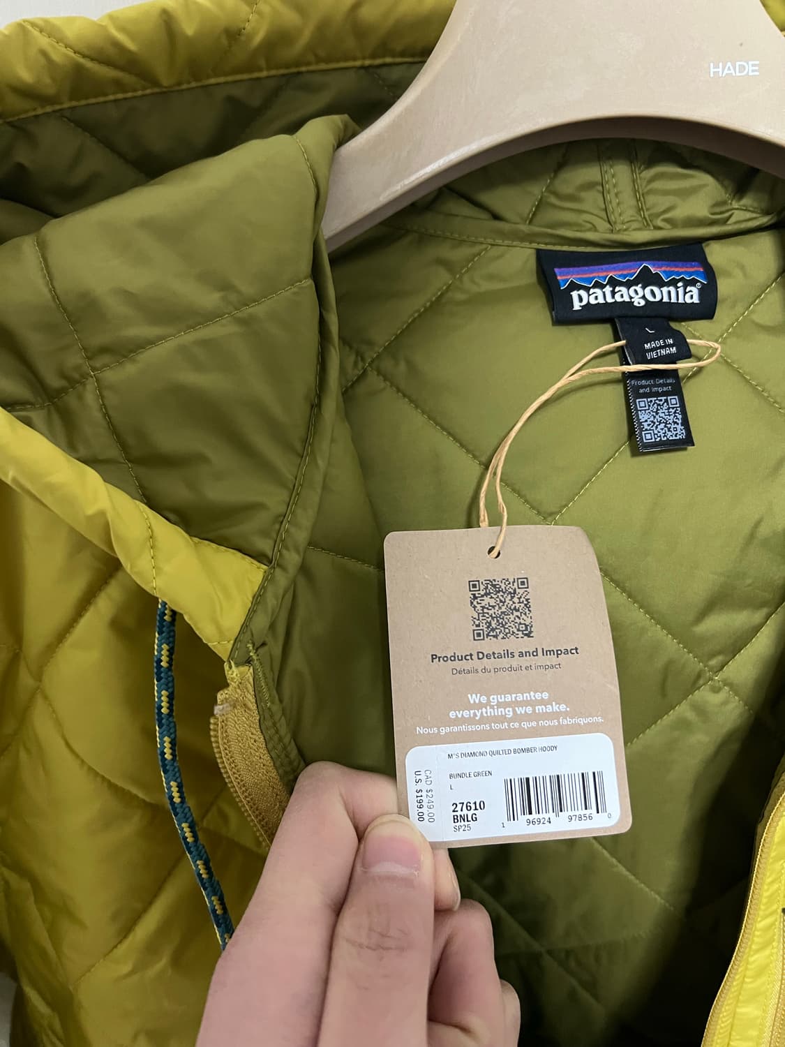 [L] 파타고니아 다이아몬드 퀼티드 봄버 붐버 후디 번들그린 경량패딩 상품이미지3