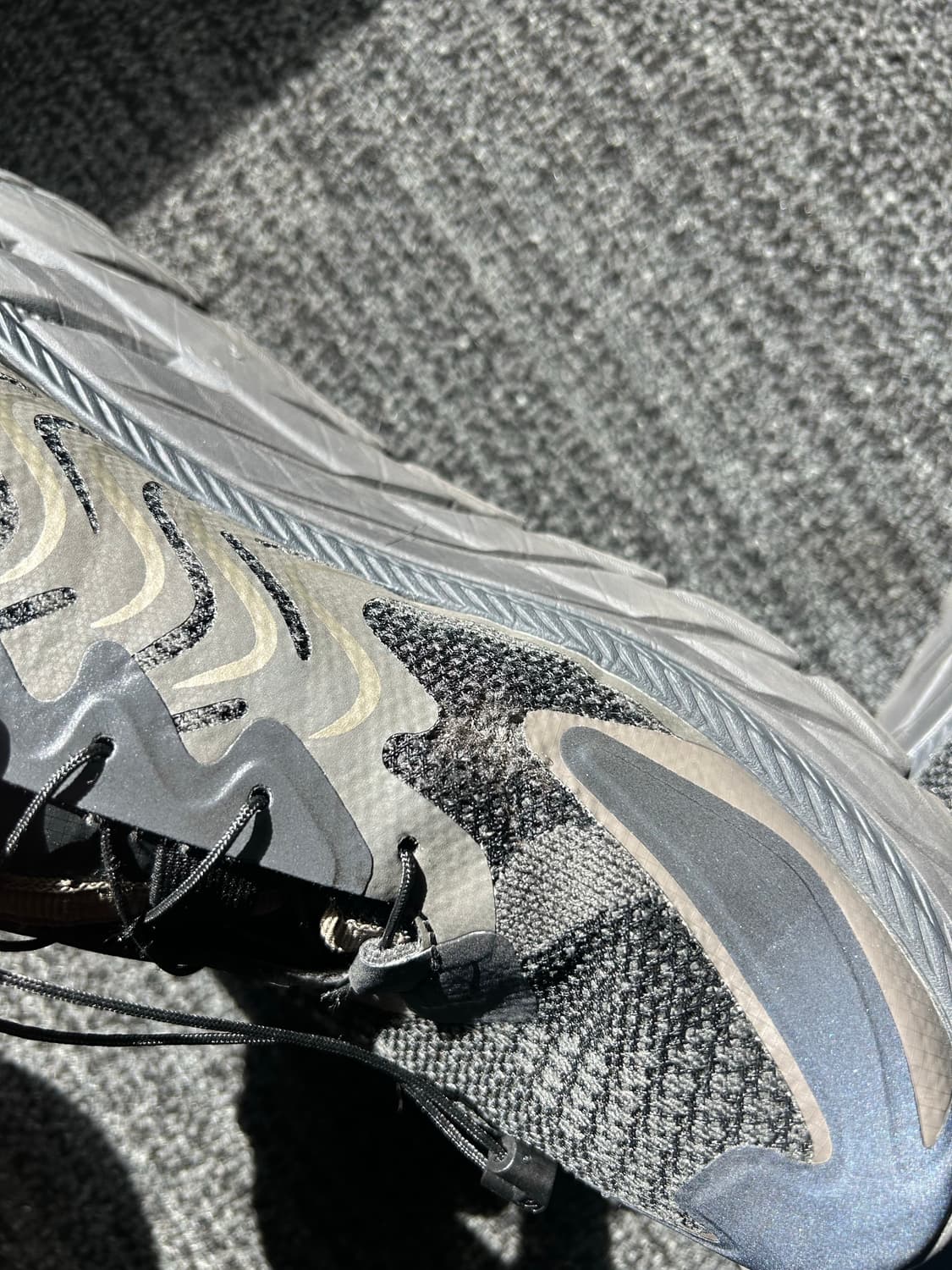 [275] 호카 새티스파이 클리프톤 LS 포지드 아이언 블랙 상품이미지4