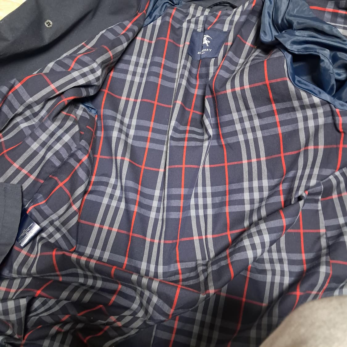 정품 버버리 남성 트렌치 코트 네이비 50 R(약100) 상품이미지5