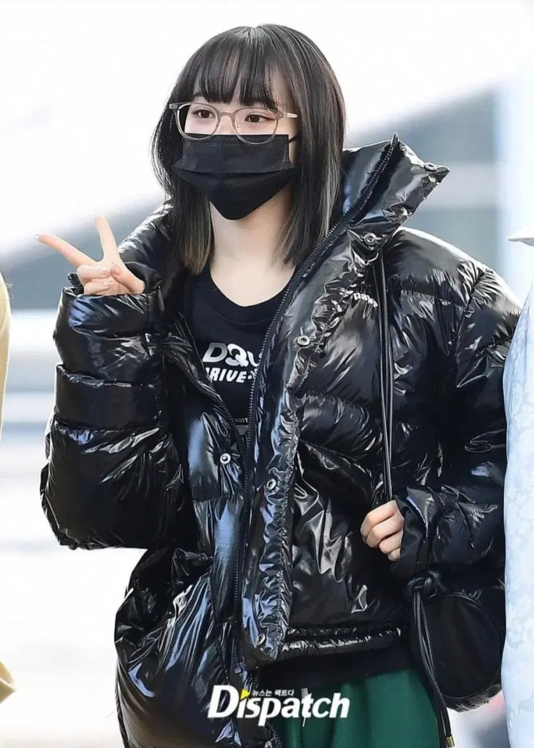 Leawi 르아위 고양이 덕다운 채원 패딩 새상품 i 사이즈 상품이미지8