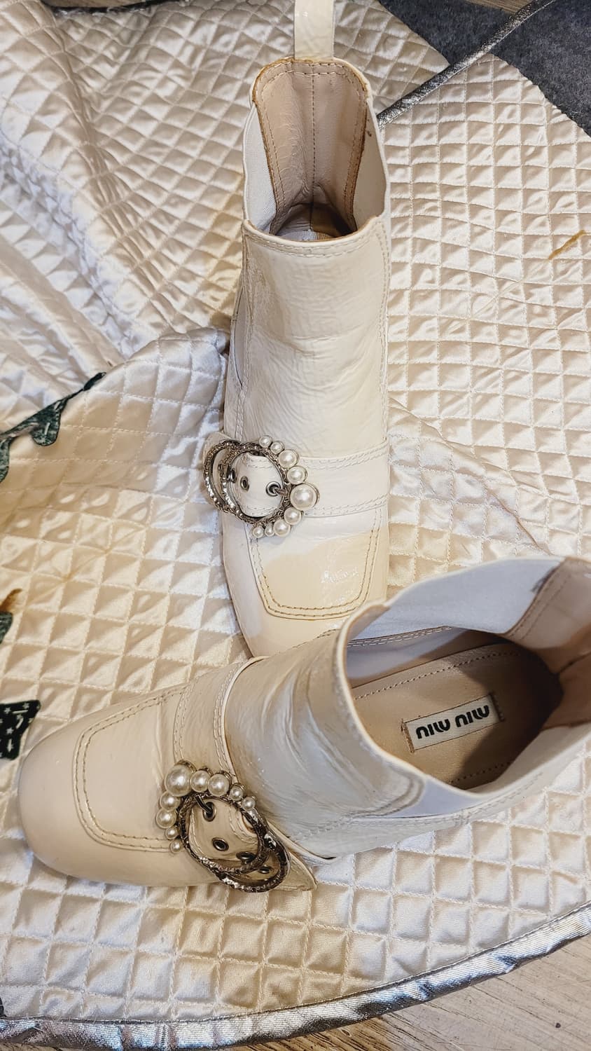 미우미우 앵클부츠 상품이미지1