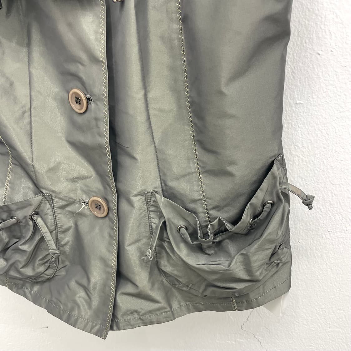 Khaki glossy short sleeve jacket 상품이미지3