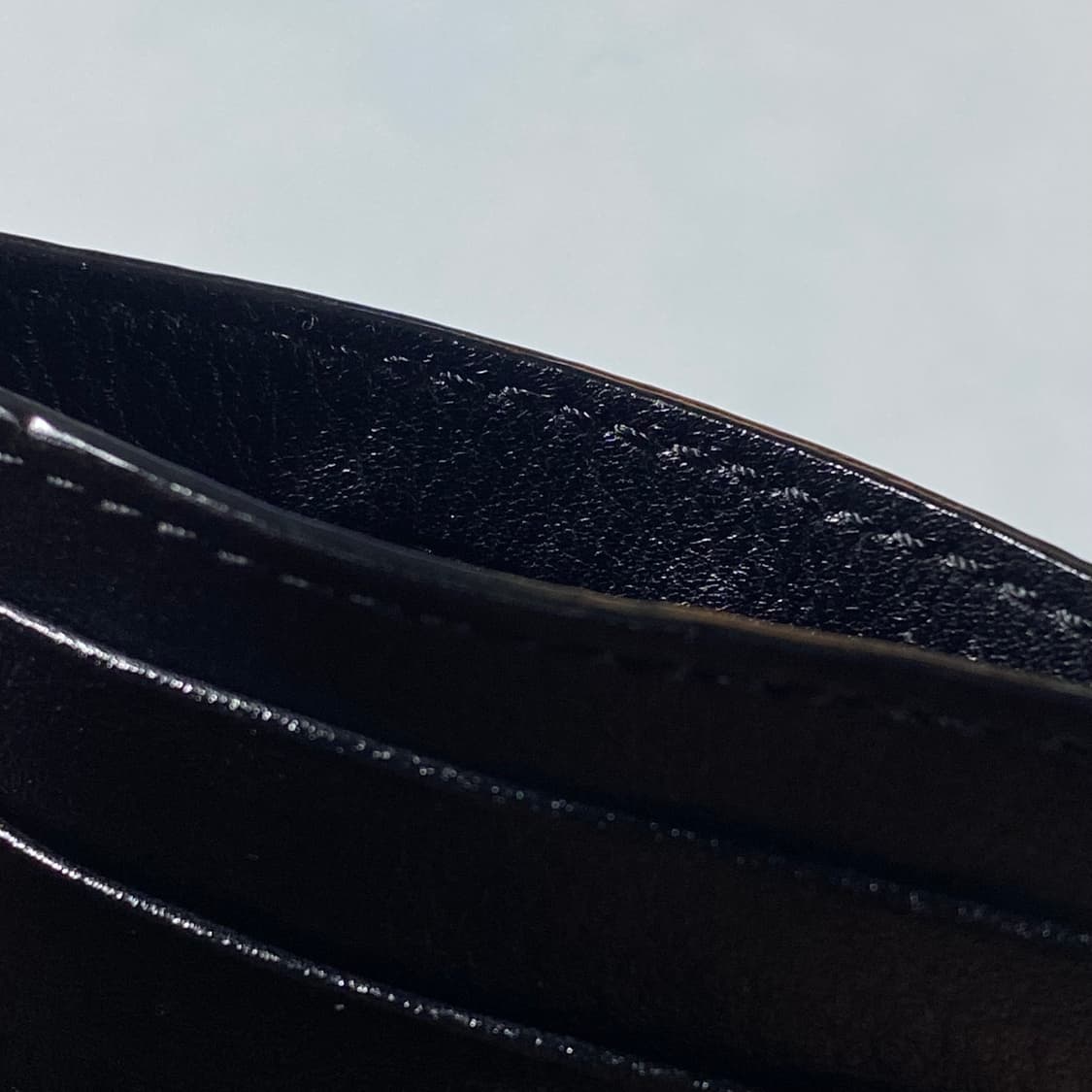 [정품] 베르사체 메두사헤드 금장플레이트 램스킨 카드지갑 상품이미지6