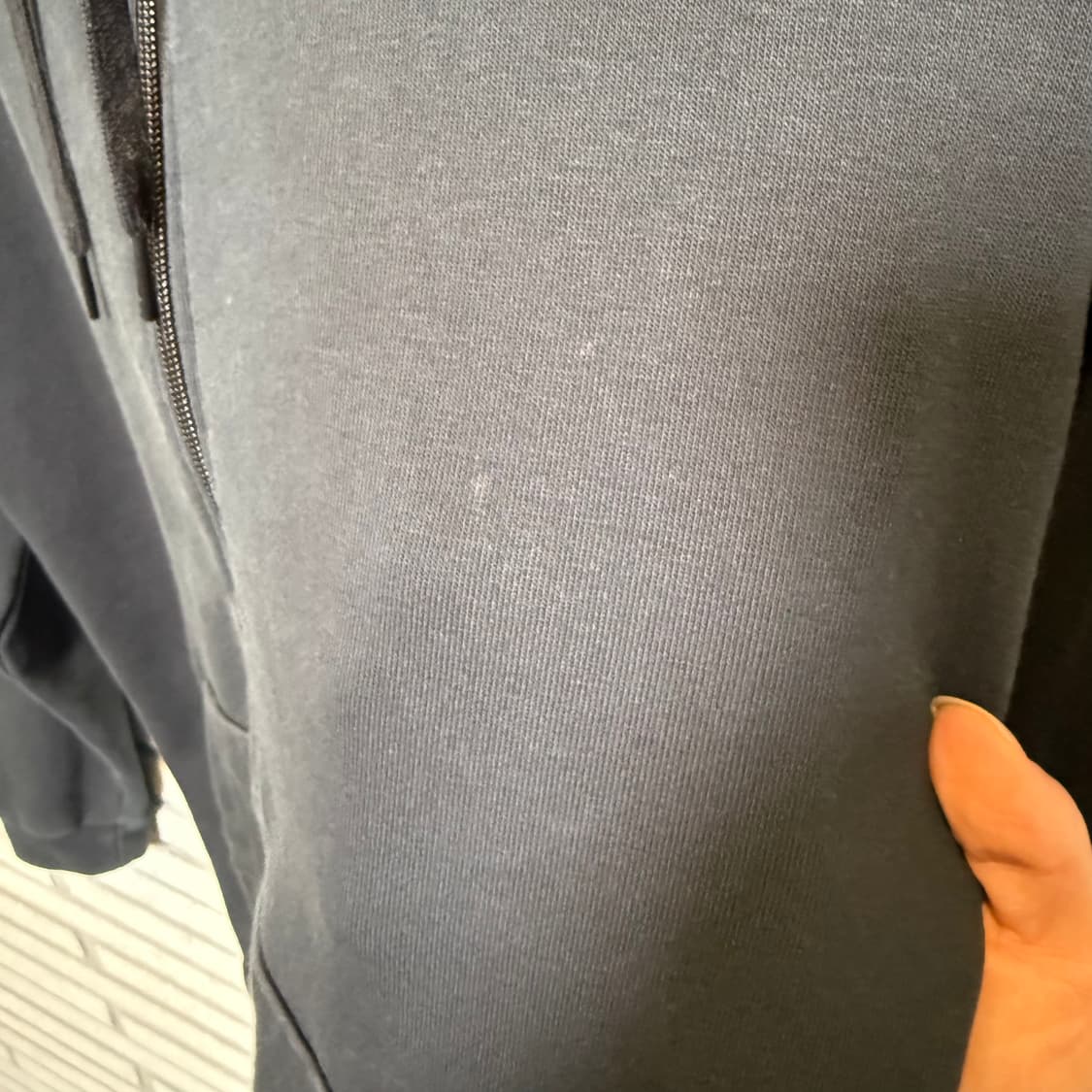 나이키 스우시 후드 집업 블랙 컬러 상품이미지5