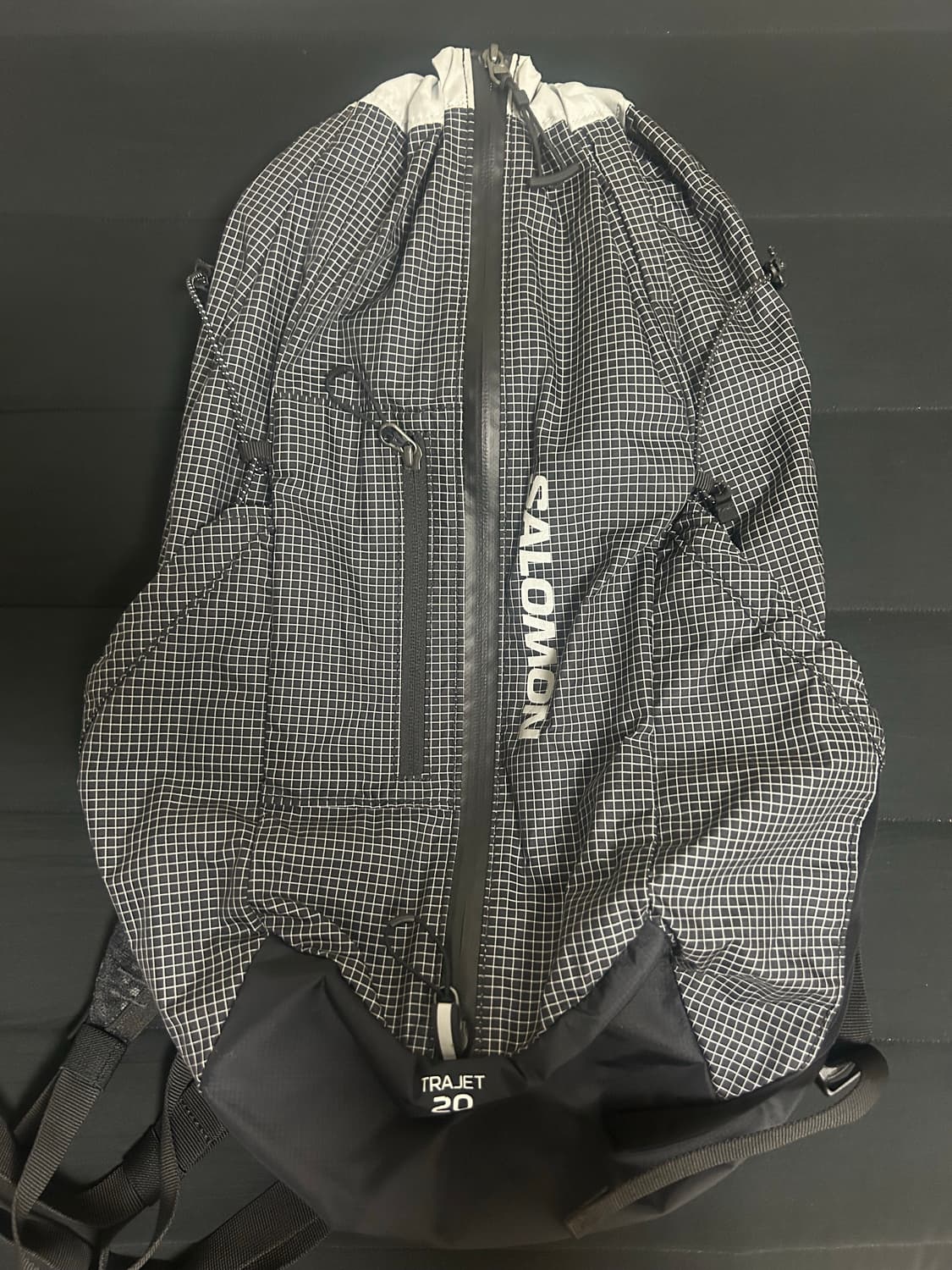 살로몬 백팩 trajet20 상품이미지1